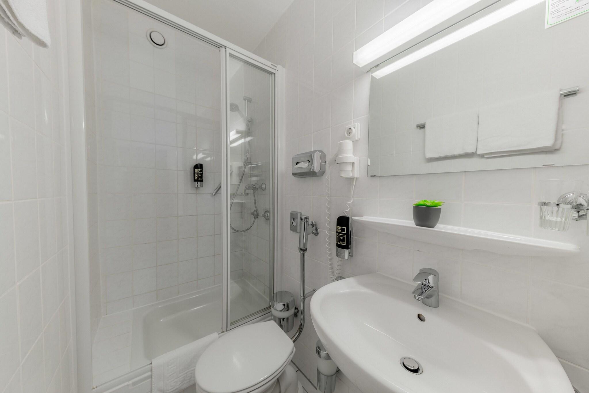 Double Queen Size Bed