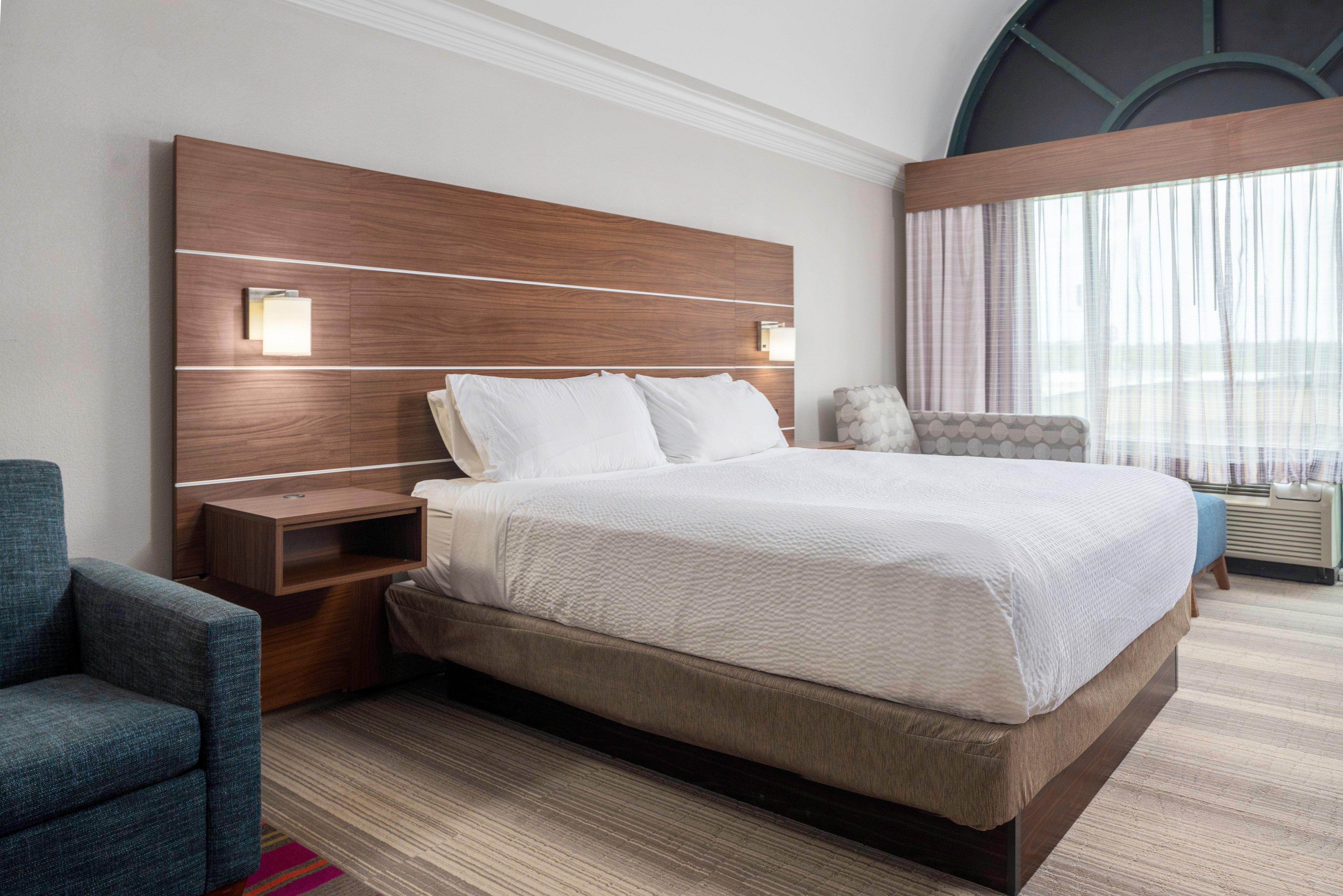 Double King Size Bed