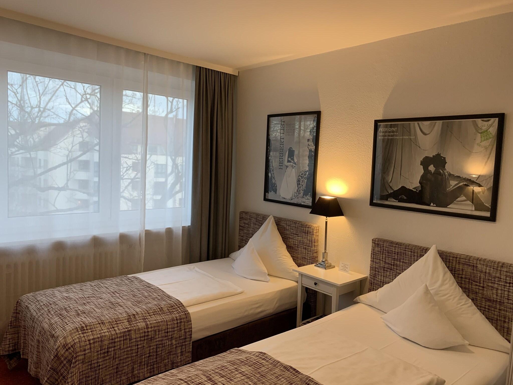 Triple City View Two Beds