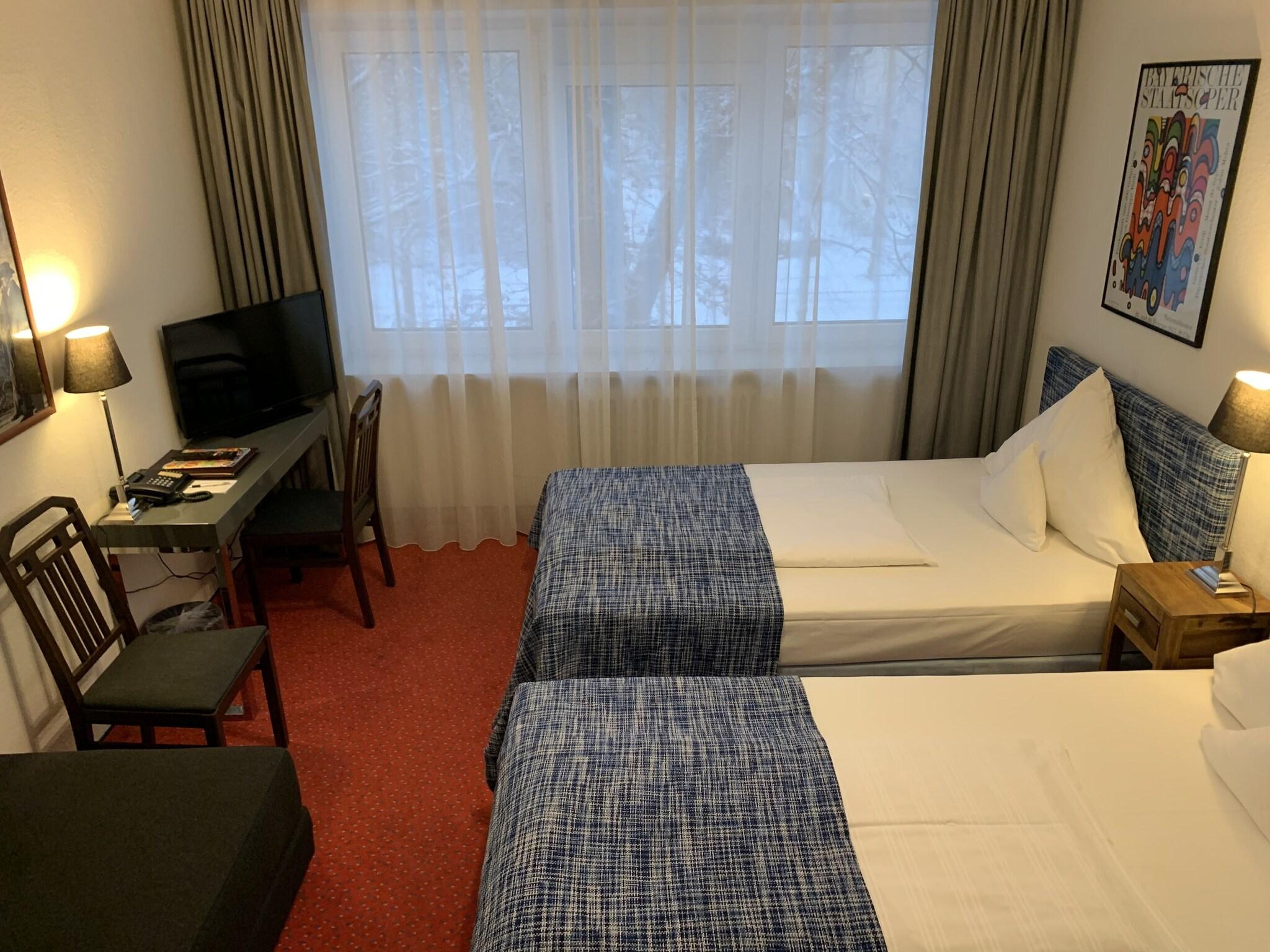 Triple City View Two Beds