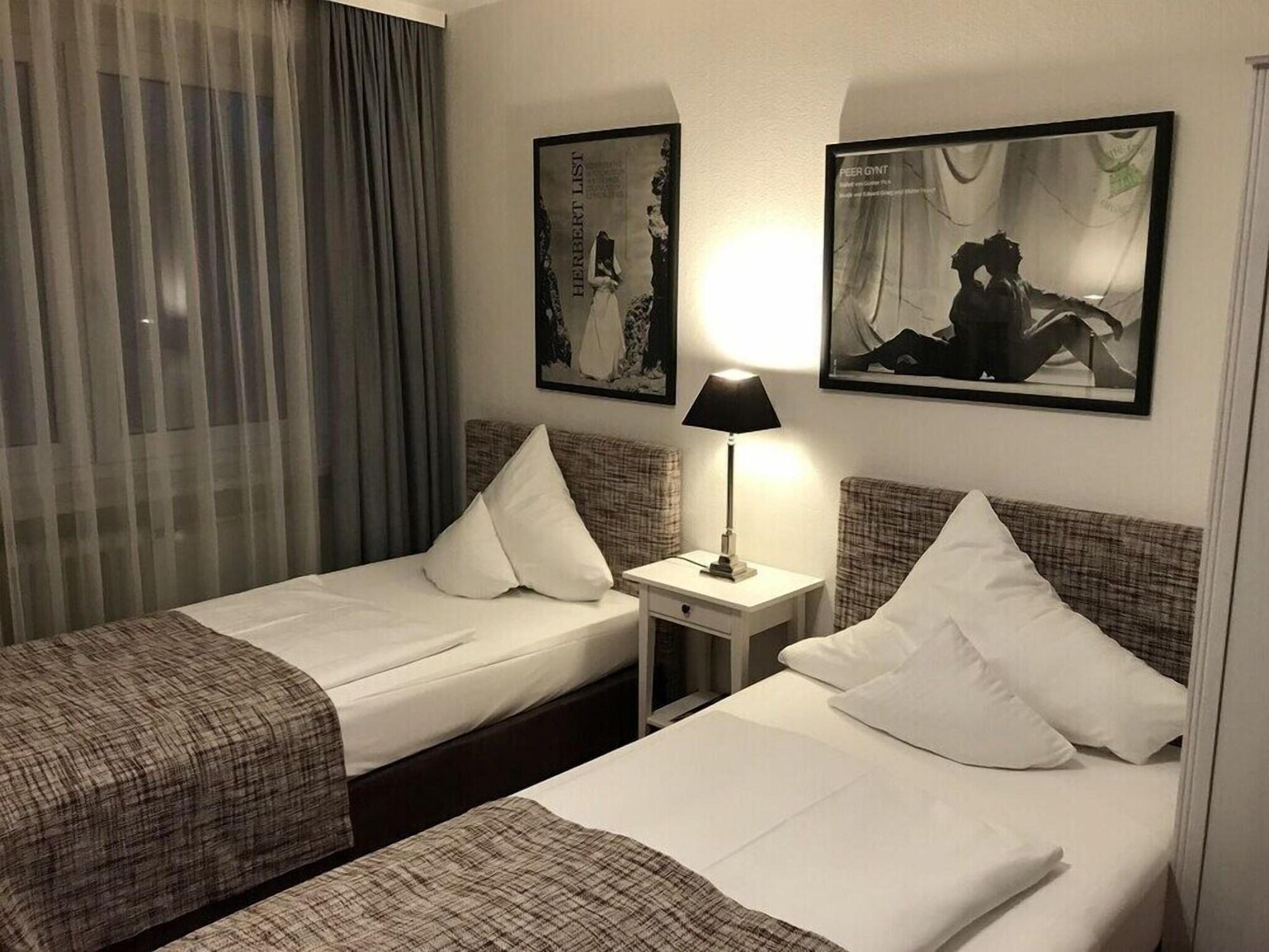 Triple City View Two Beds