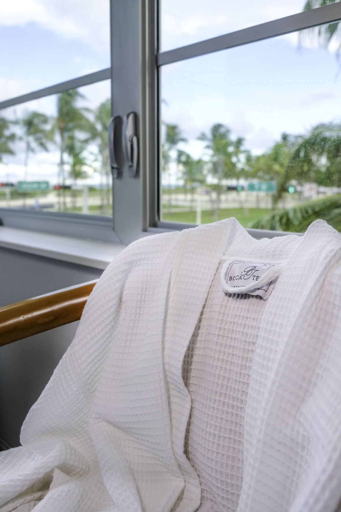 Double Ocean View King Bed