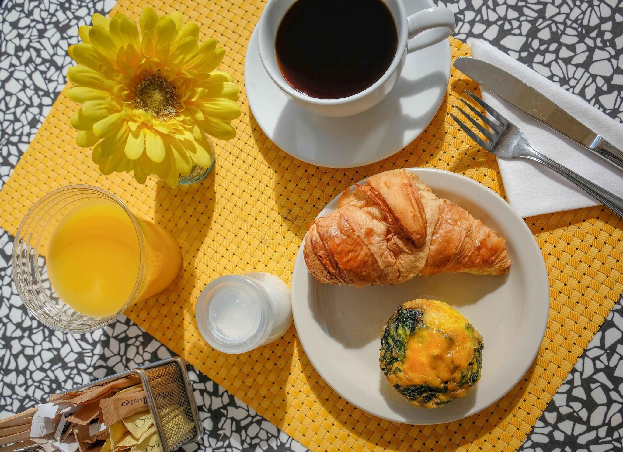 Double Ocean View King Bed