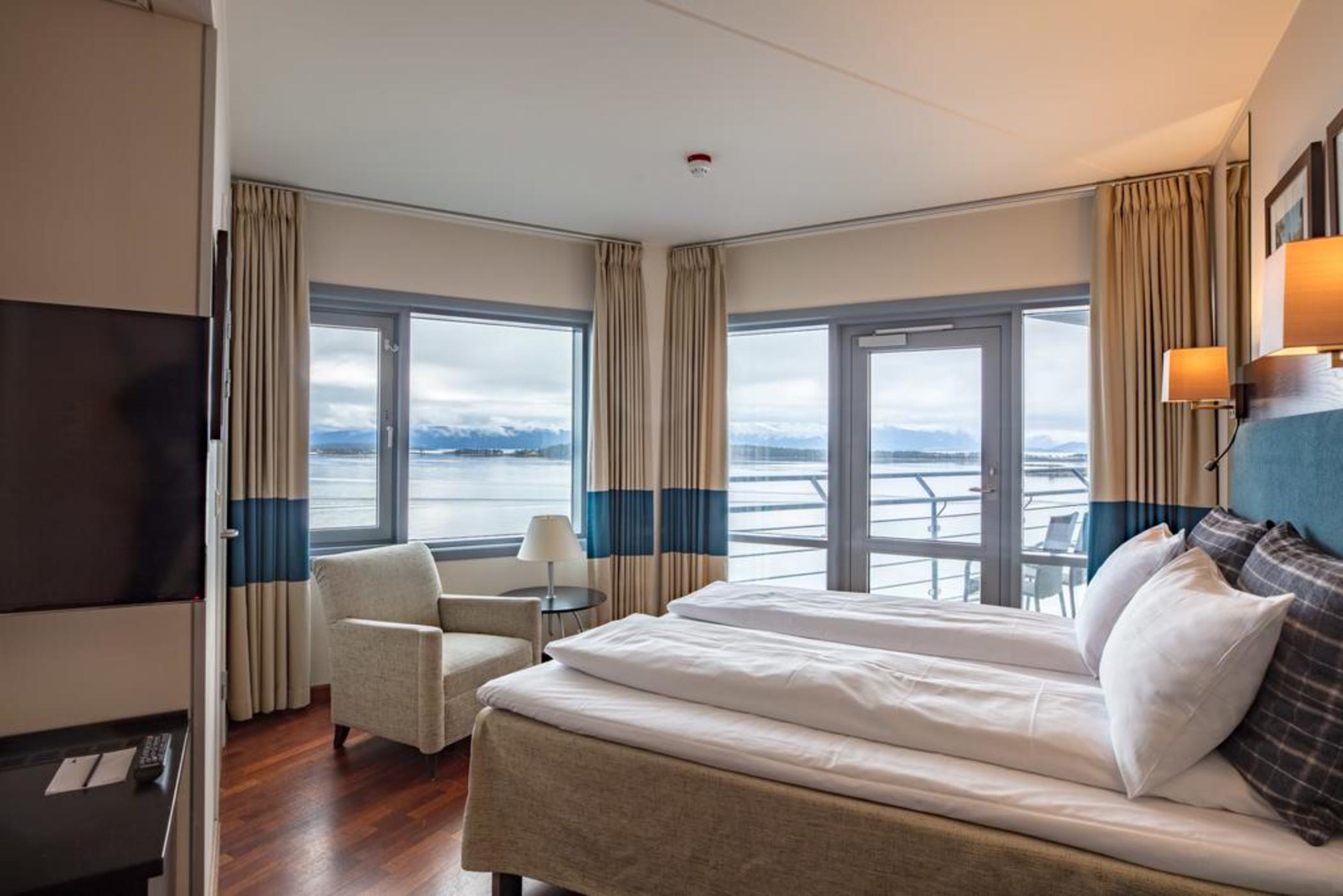 Double Superior with Balcony