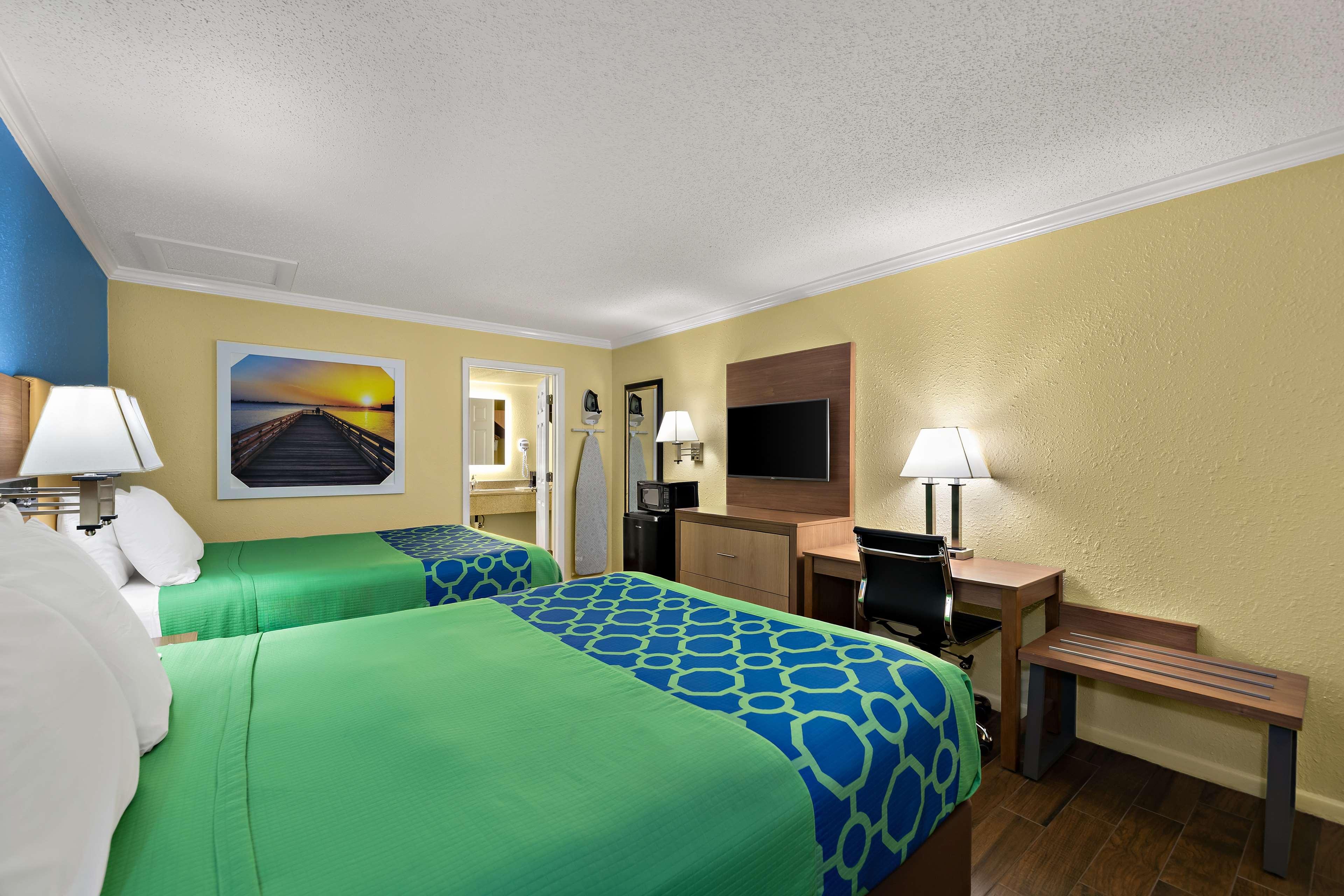 Room Two Queen Beds Non Smoking