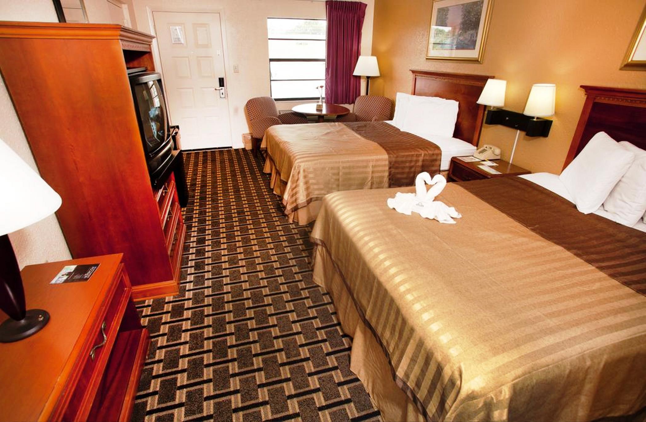 Double Two Queen Beds