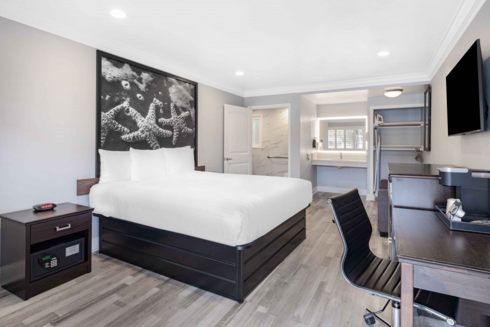 Double King Size Bed