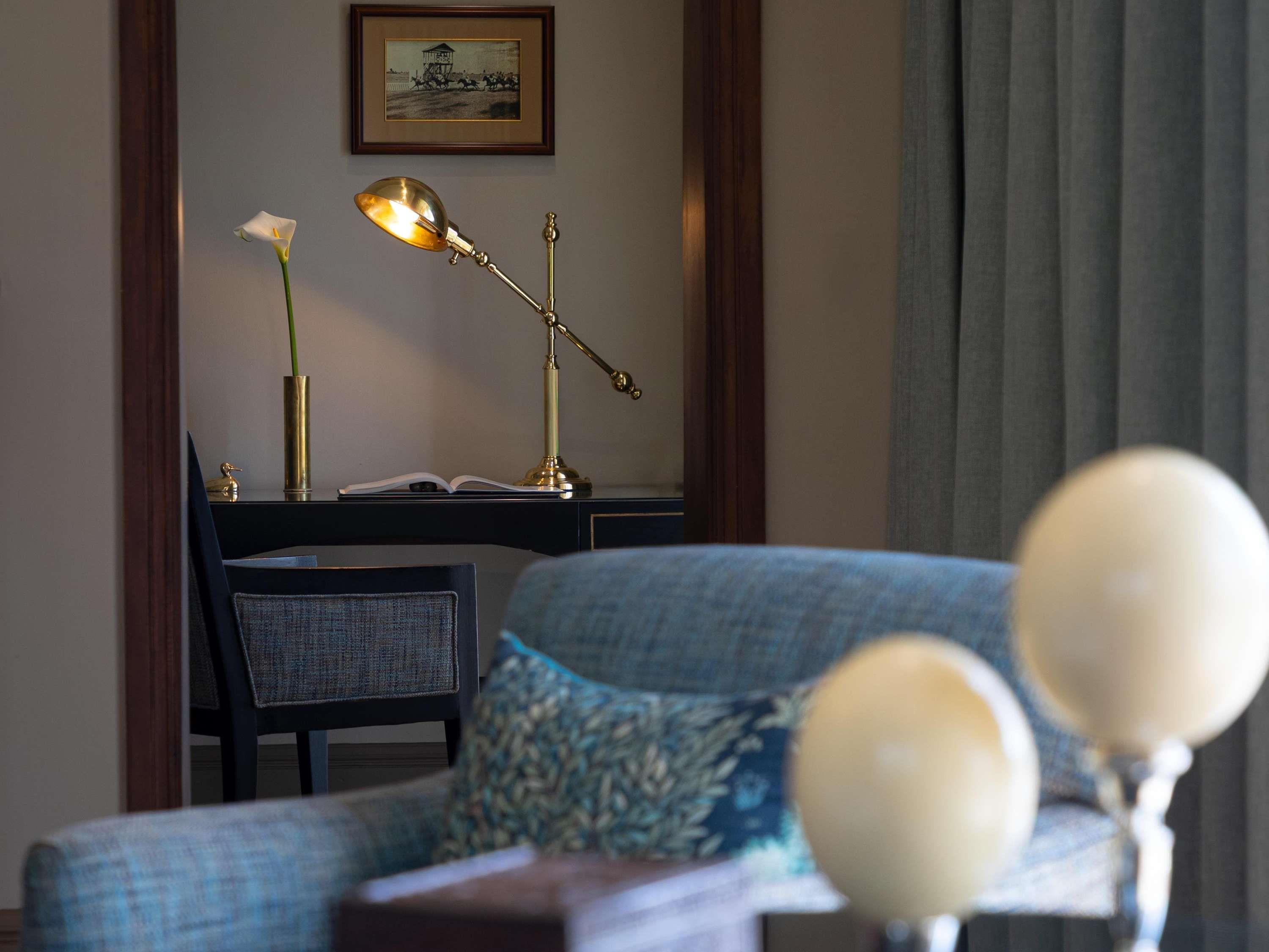 Junior Suite King Size Bed