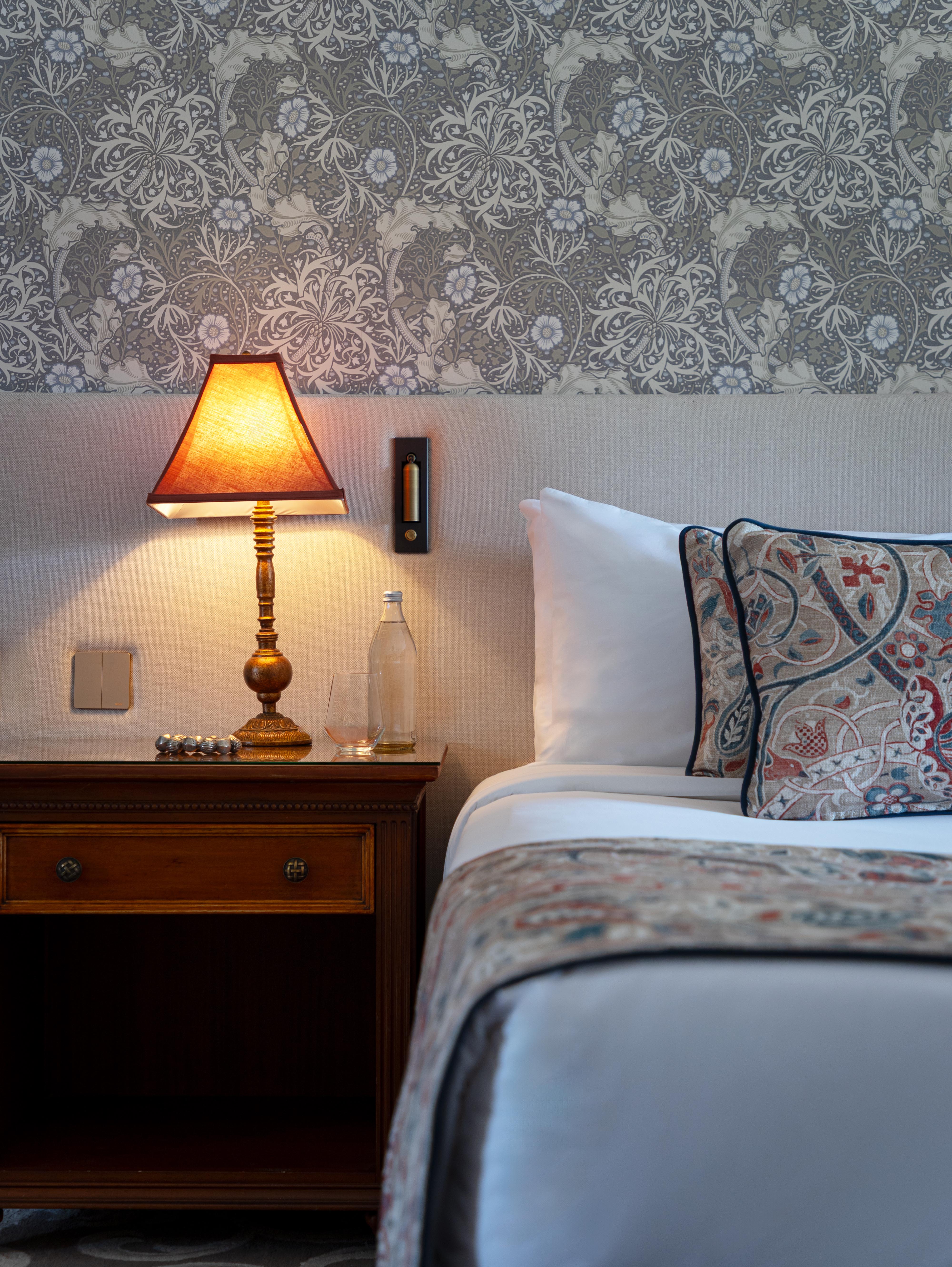 Double Deluxe King Bed