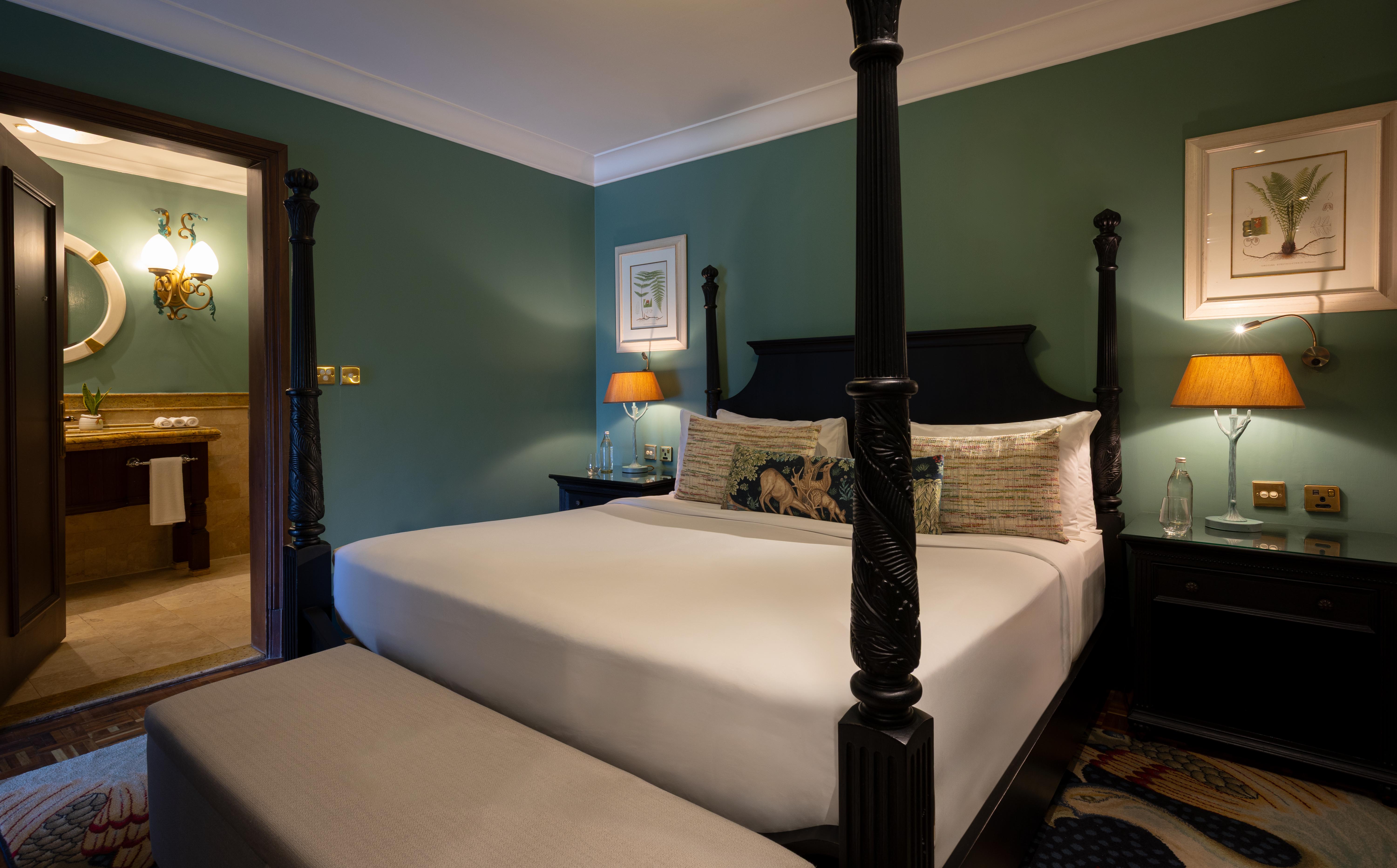 Suite Garden View King Bed