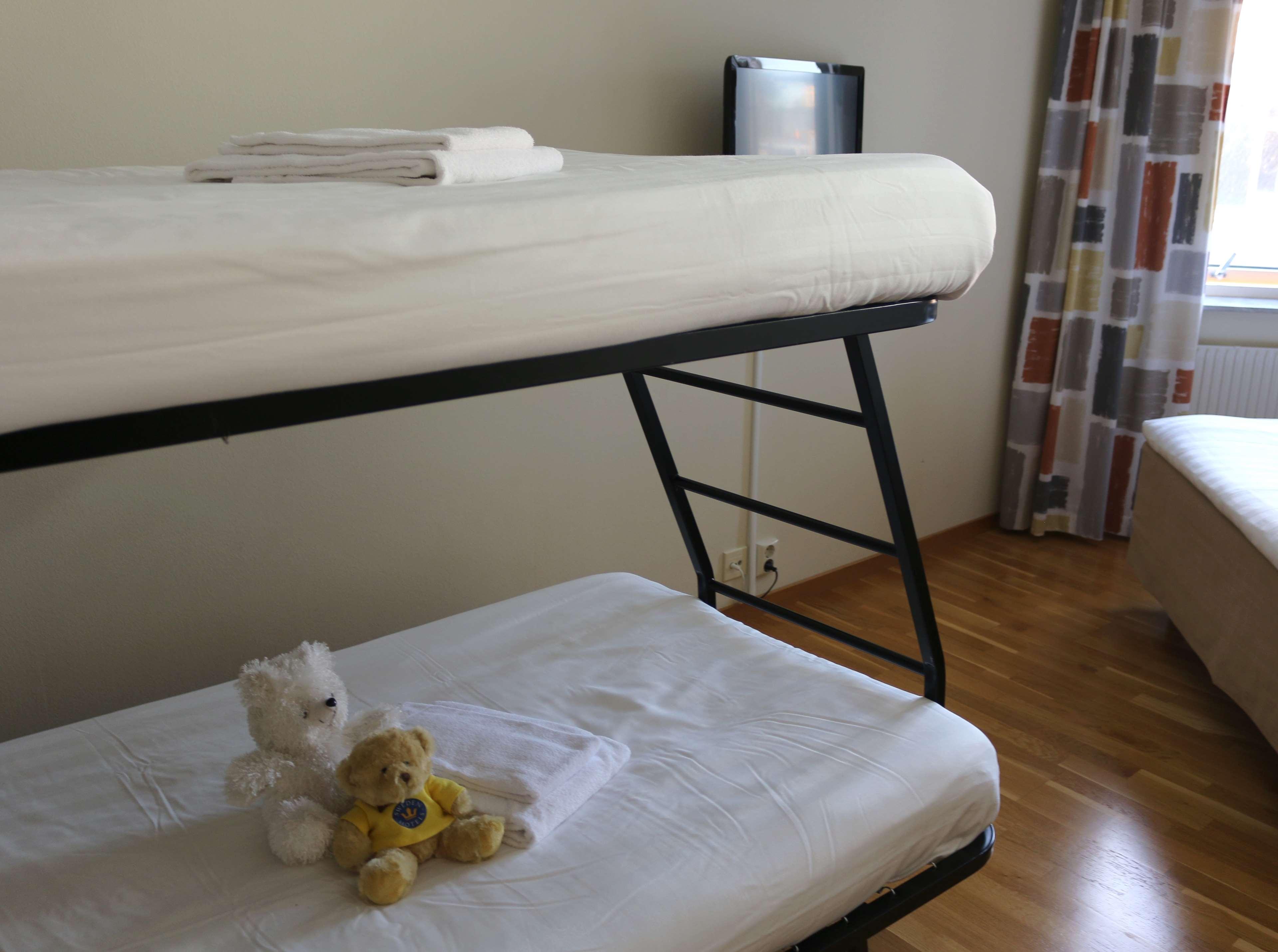 Triple Queen Bed Non Smoking