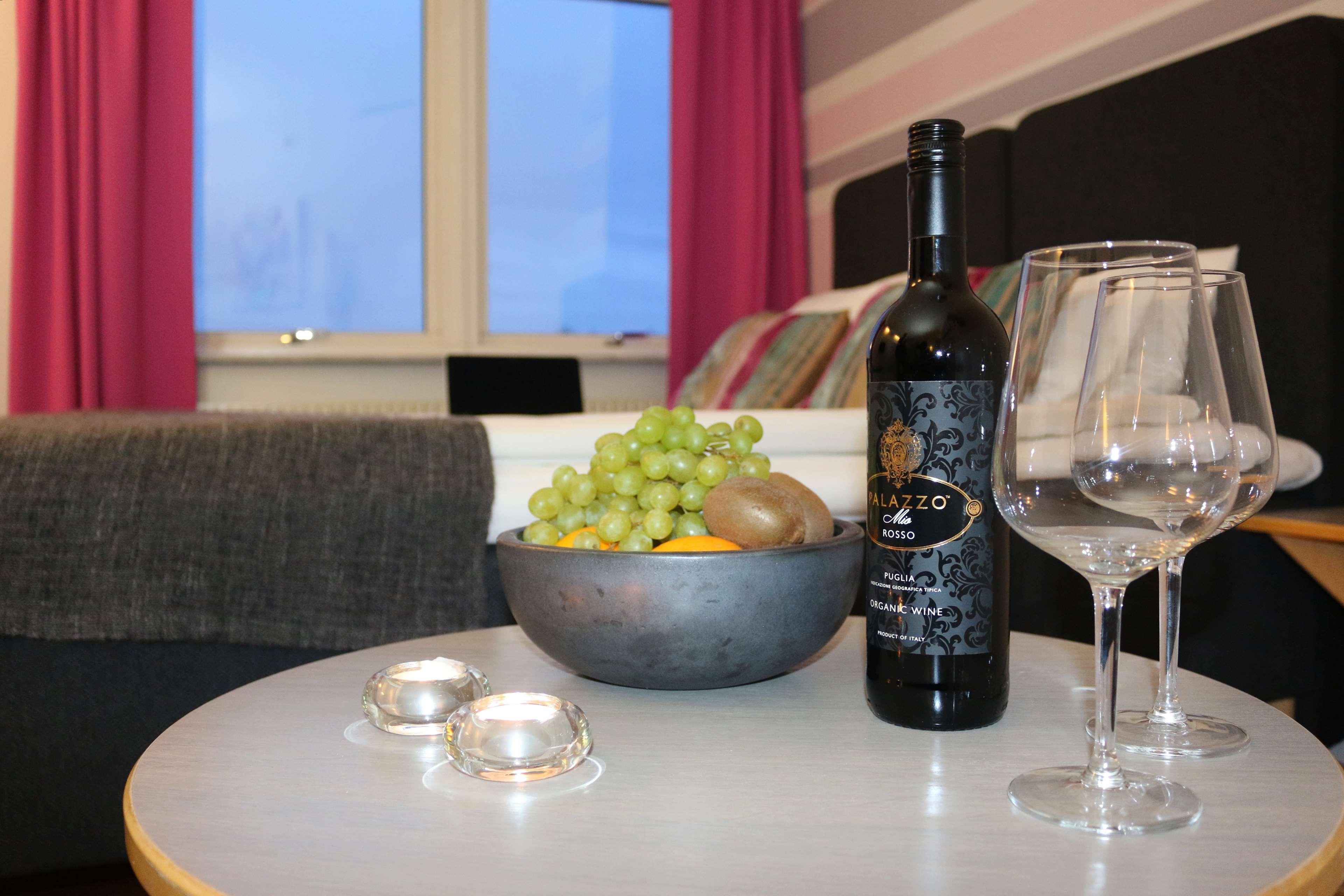 Triple Queen Bed Non Smoking