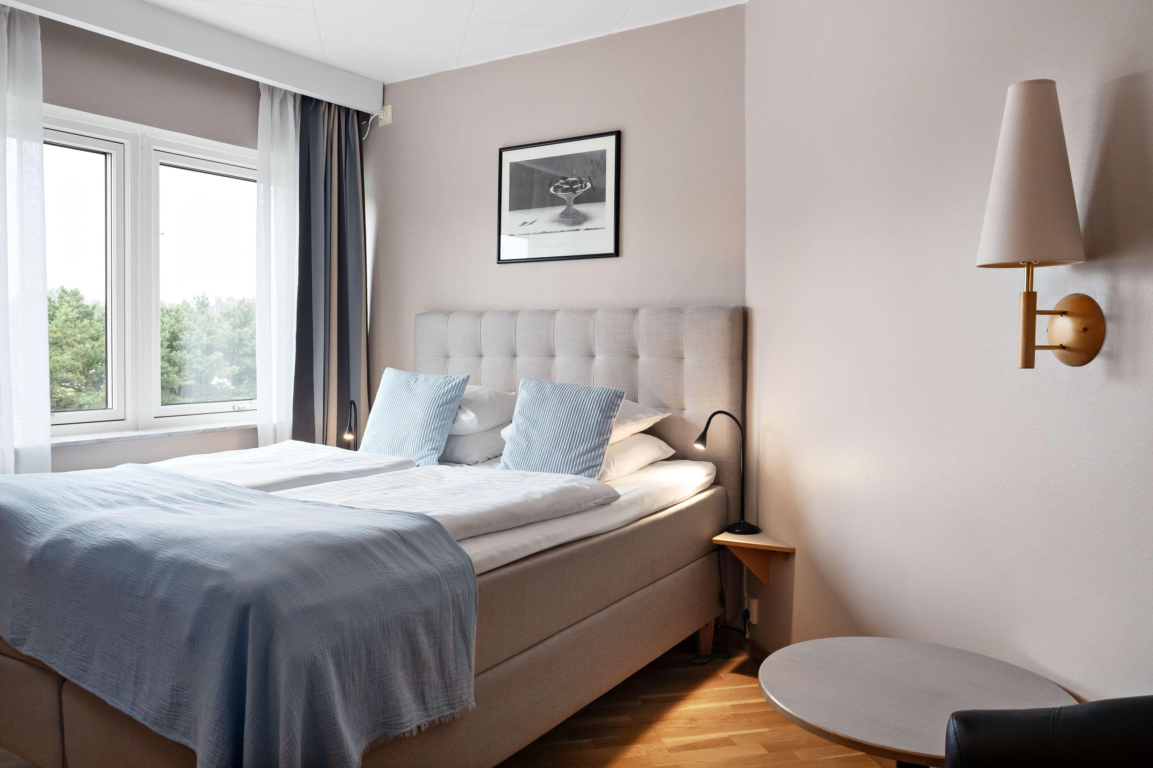 Triple Queen Bed Non Smoking