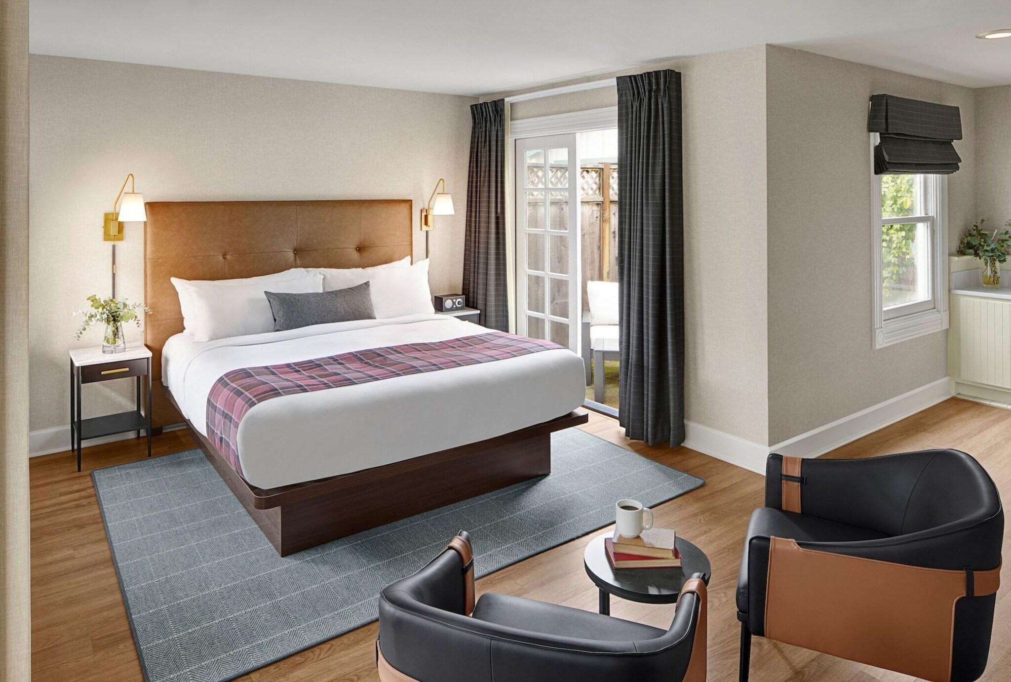 Double King Size Bed