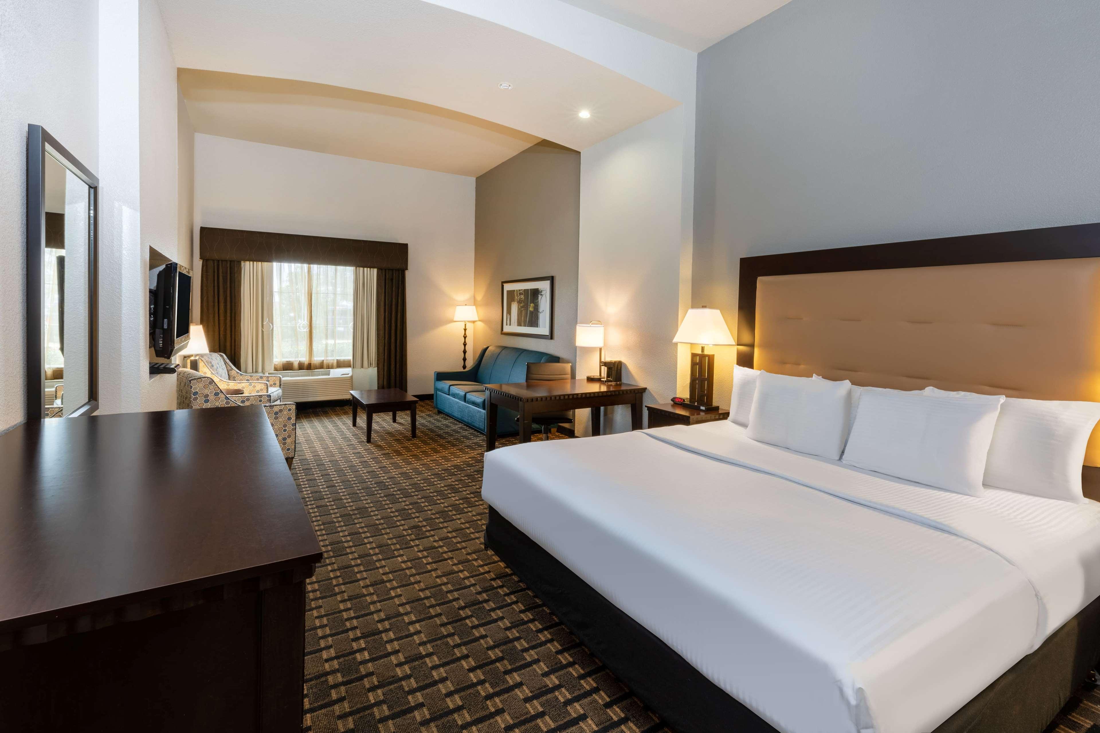 Double Executive King Bed