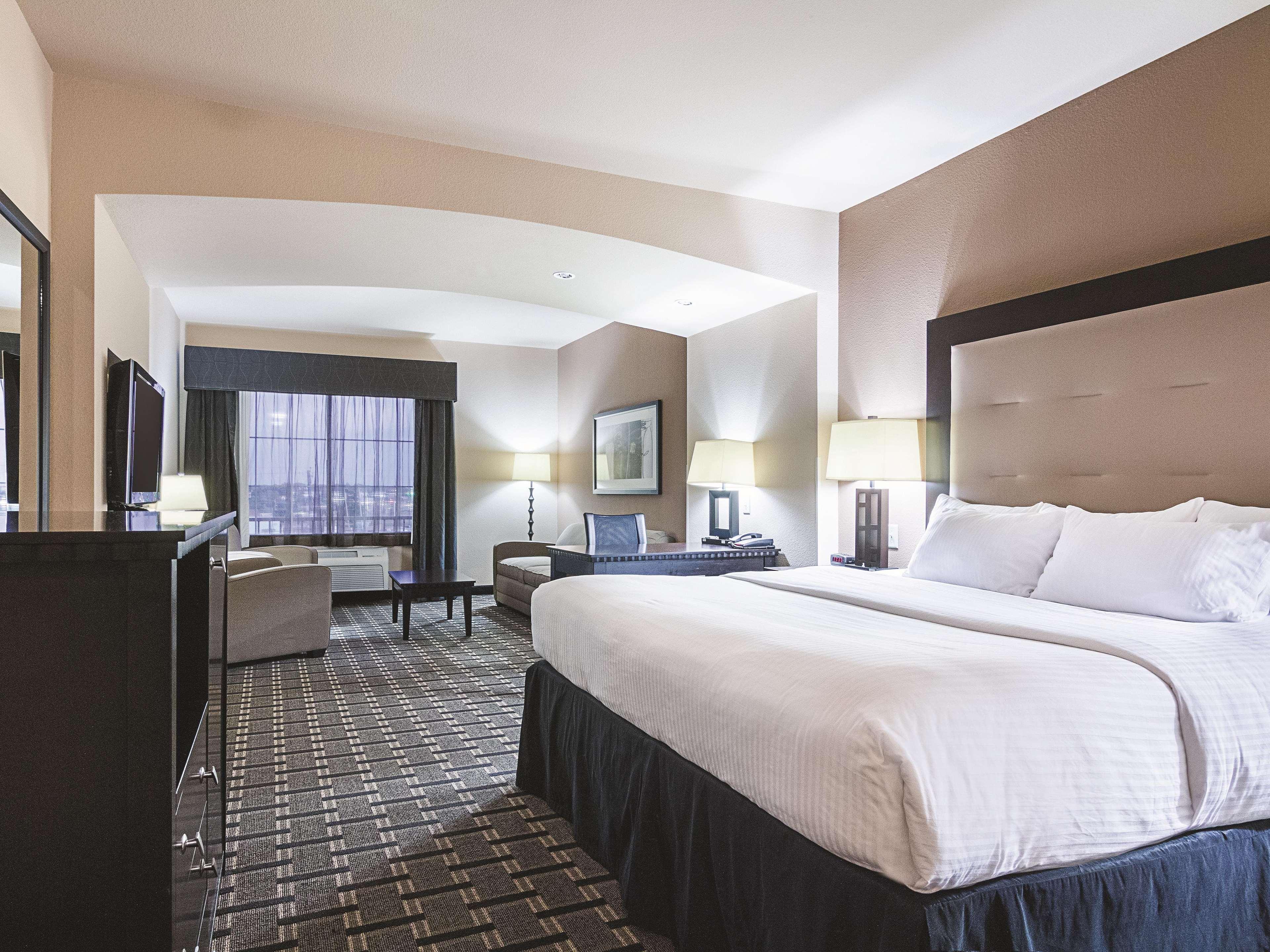 Double Executive King Bed