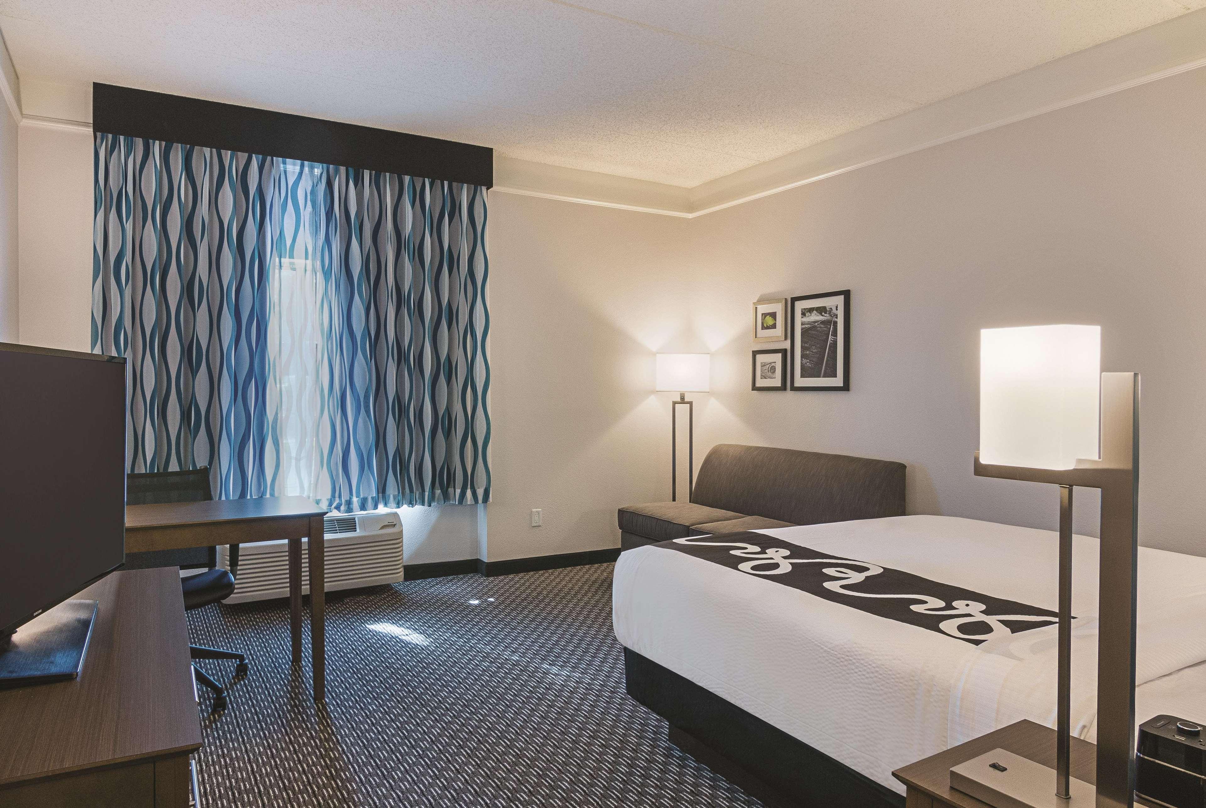 Double Executive King Bed