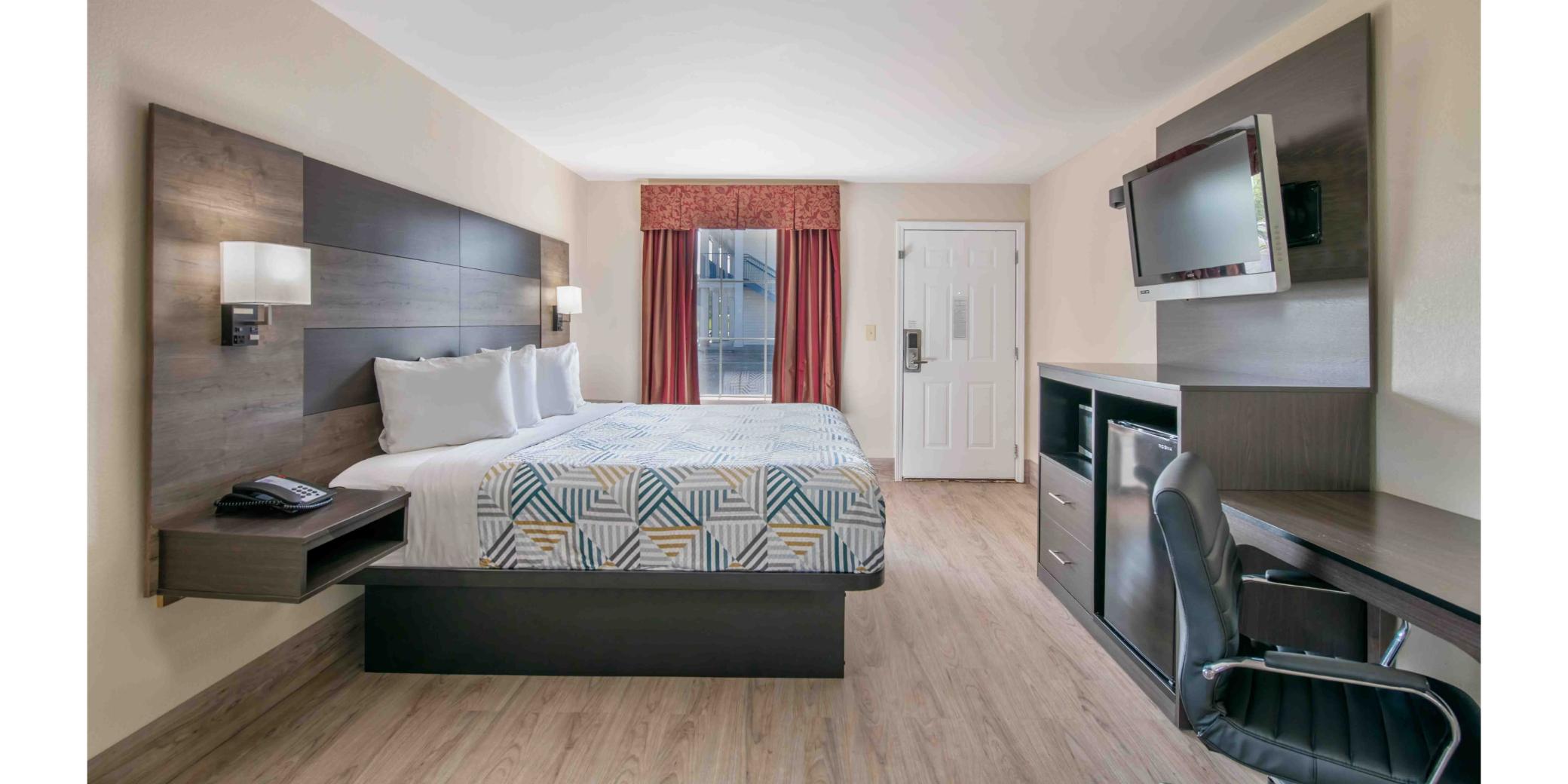 Double Accessible King Size Bed