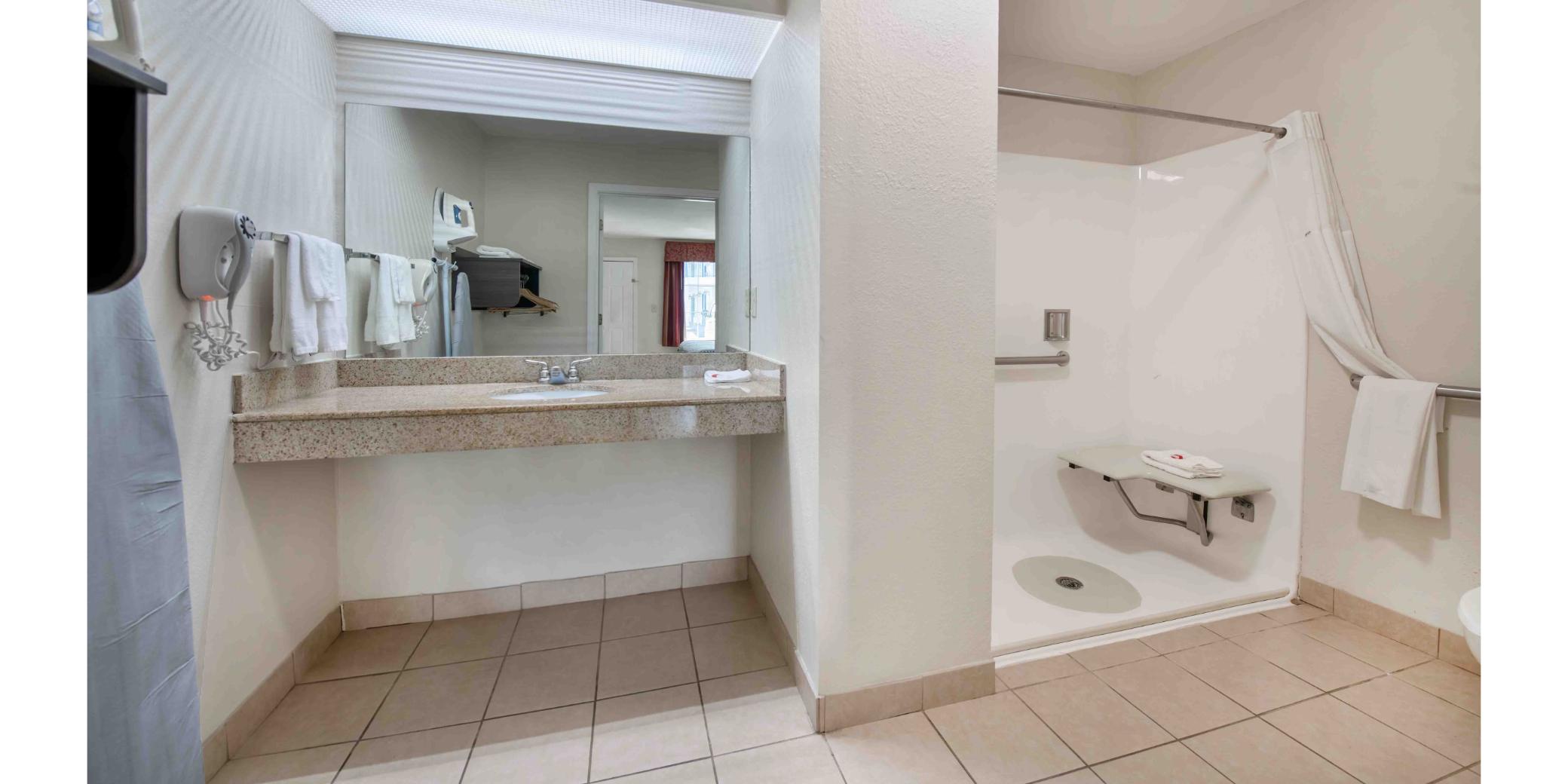 Room Accessible King Size Bed