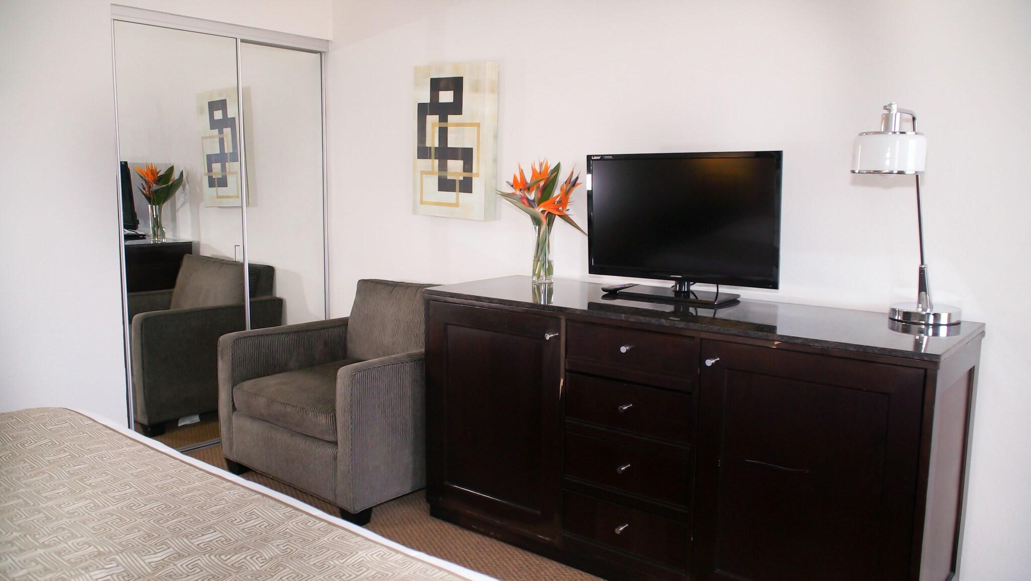 Double Ocean View King Bed