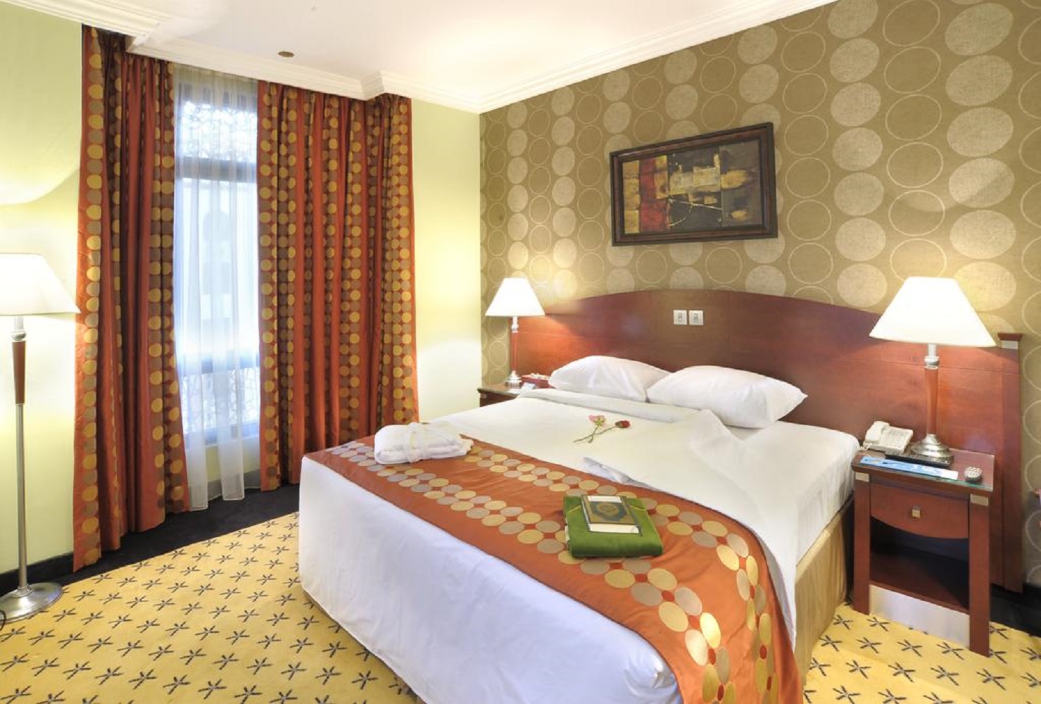 Double or Twin Standard