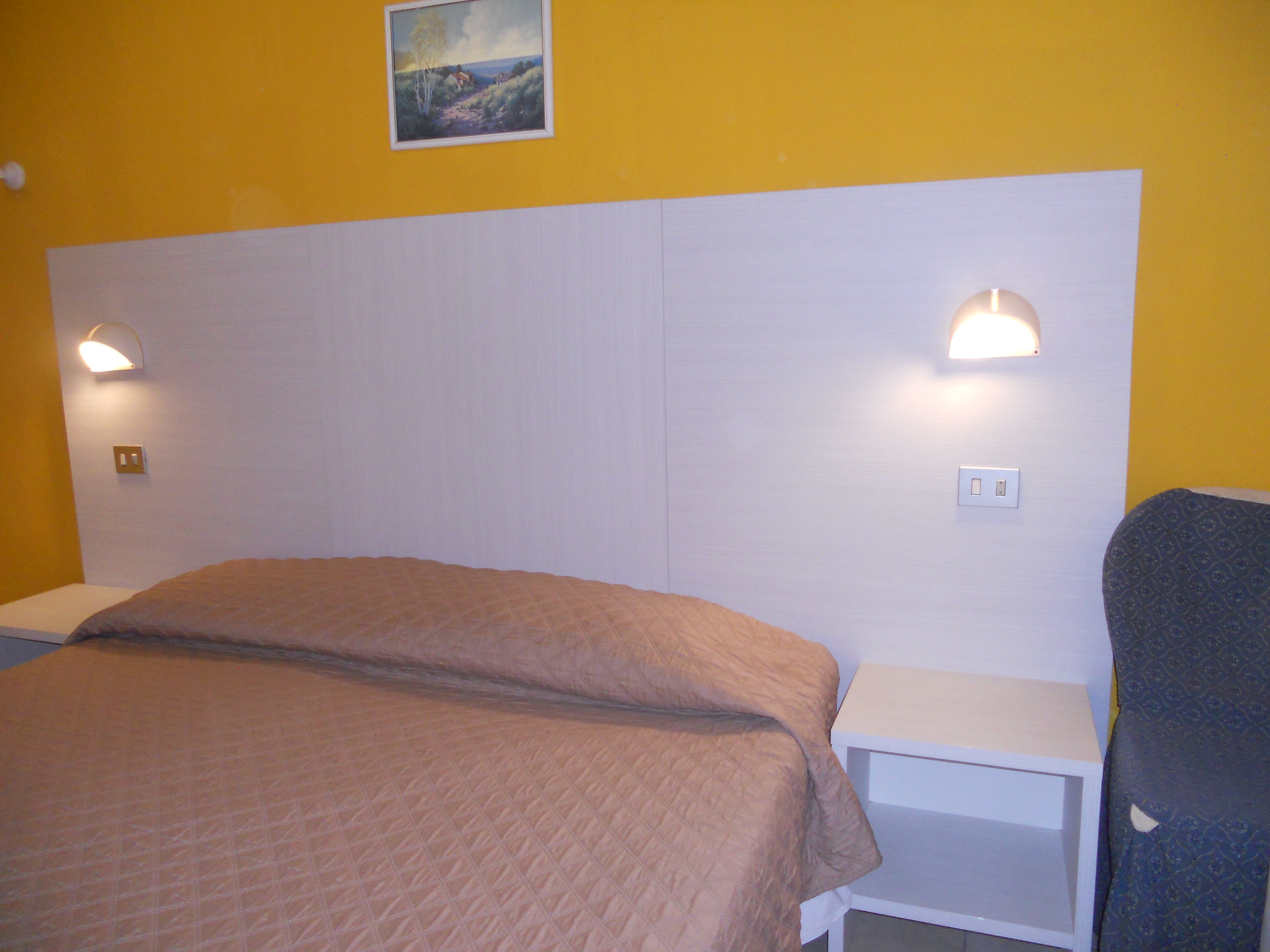 Double or Twin Standard