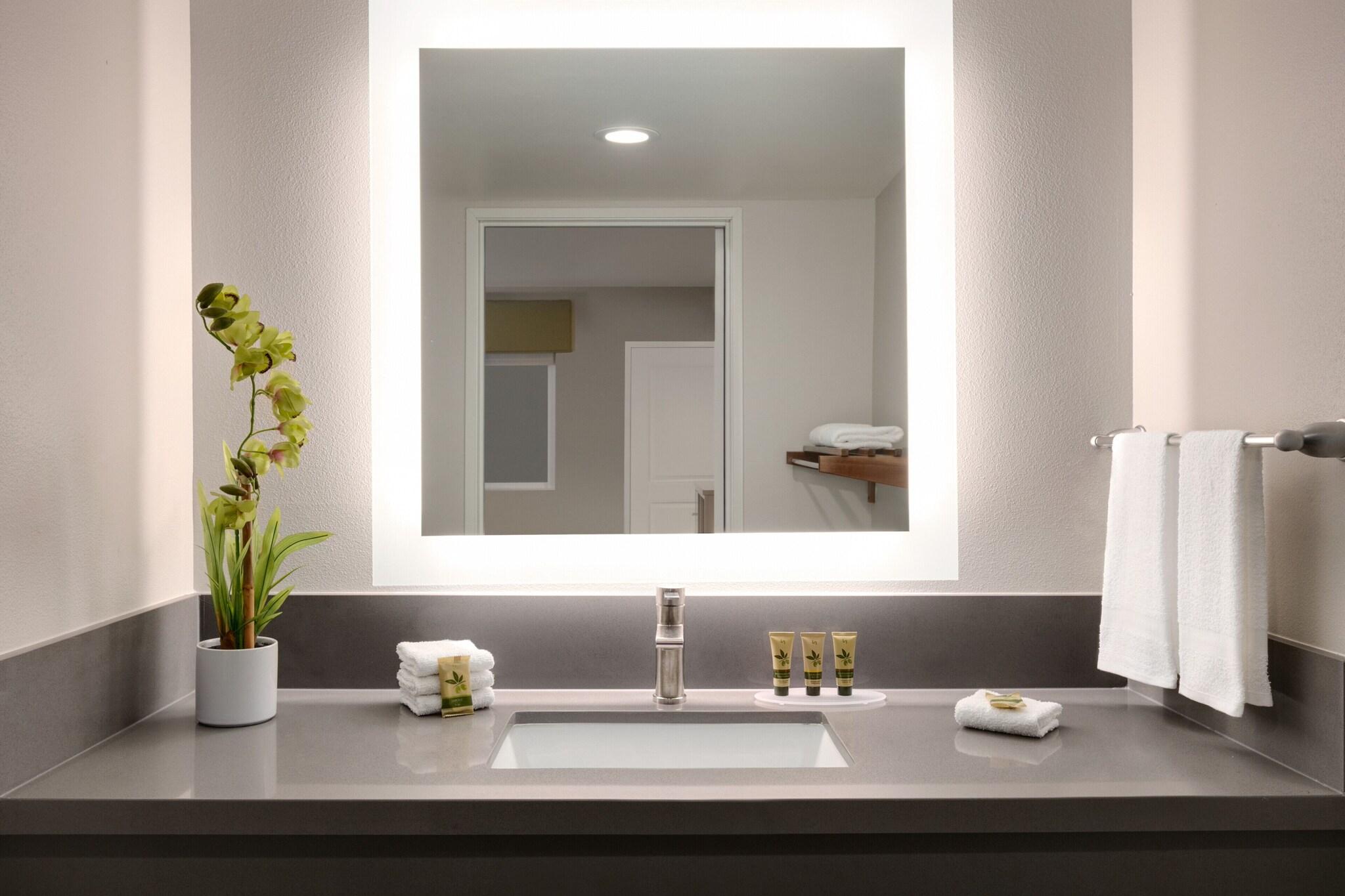 Double Two Queen Beds