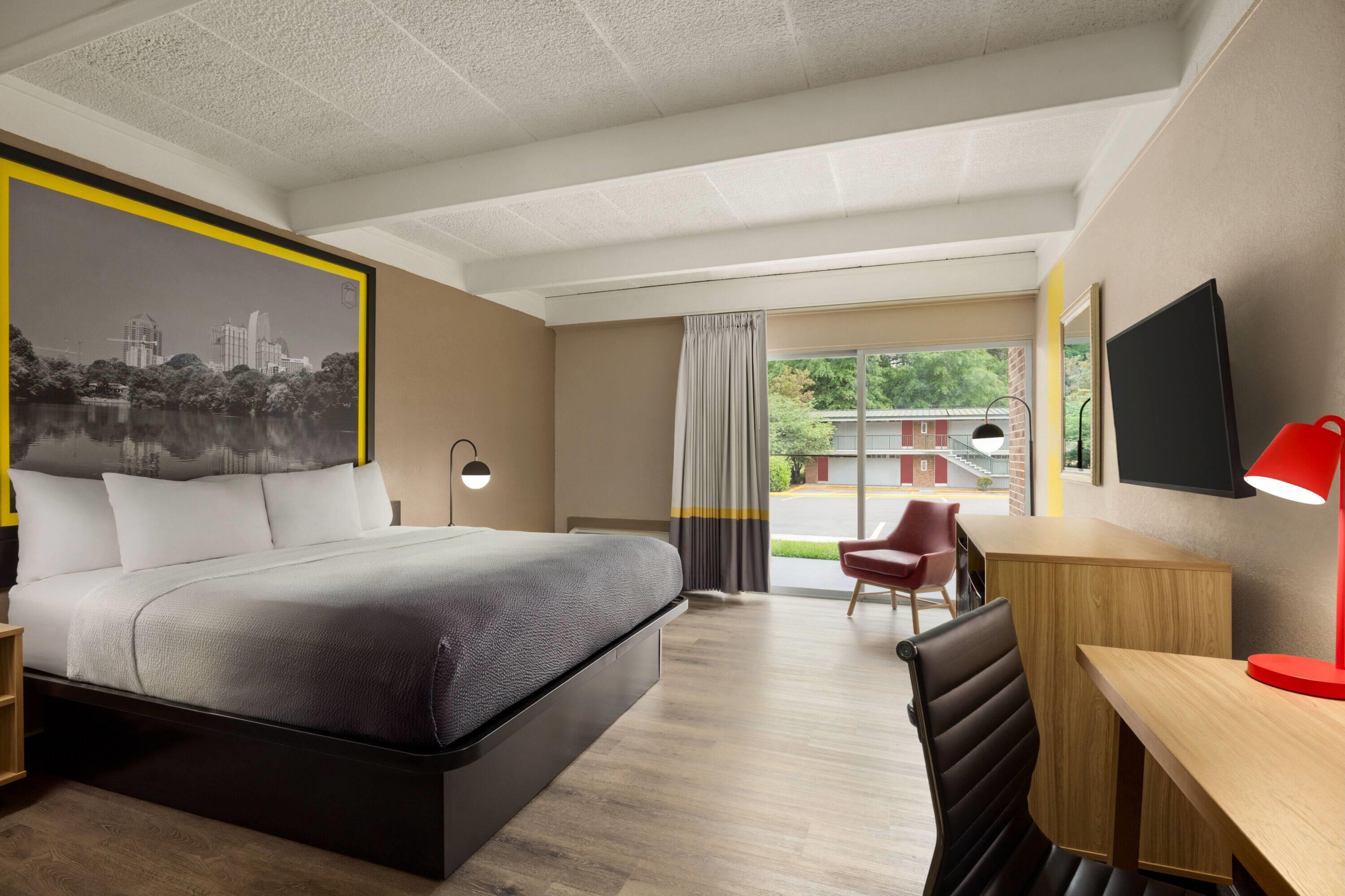 Room Accessible King Size Bed