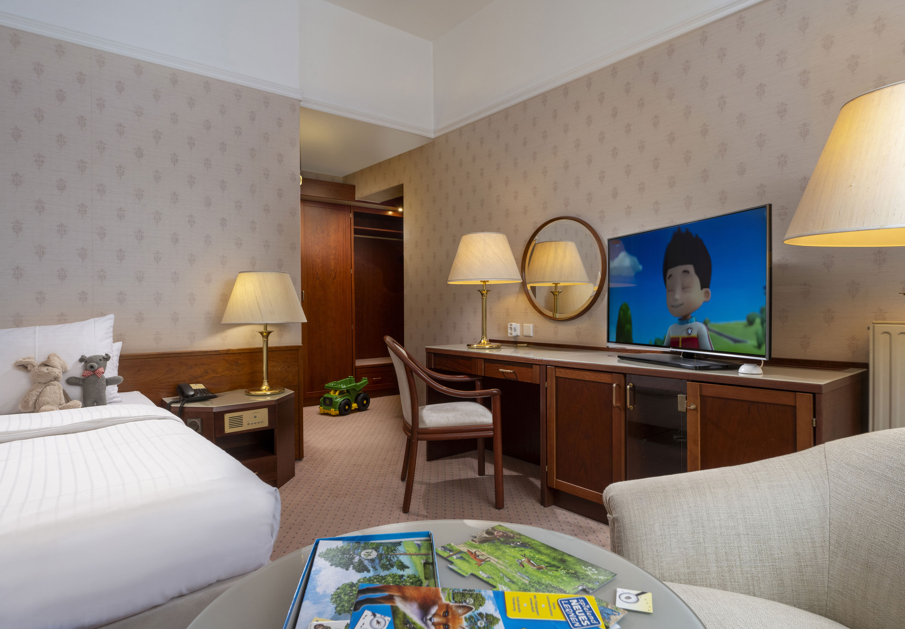 Family Room Superior