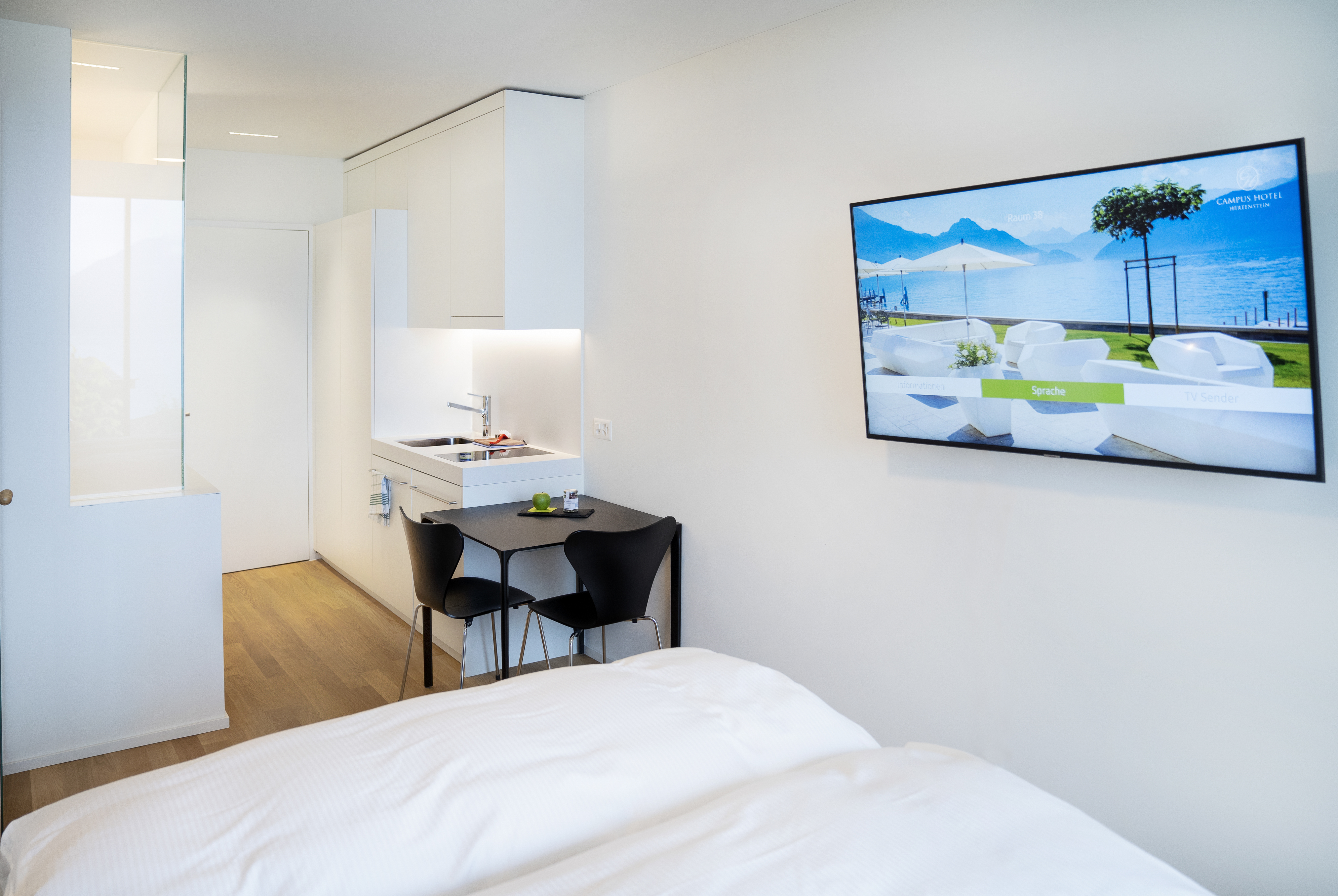 Studio with Air Conditioning