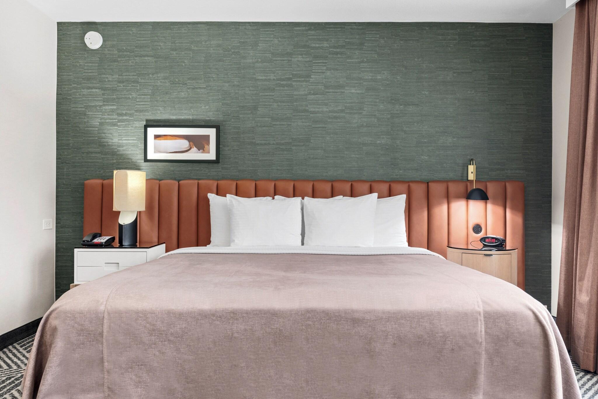 Double King Size Bed