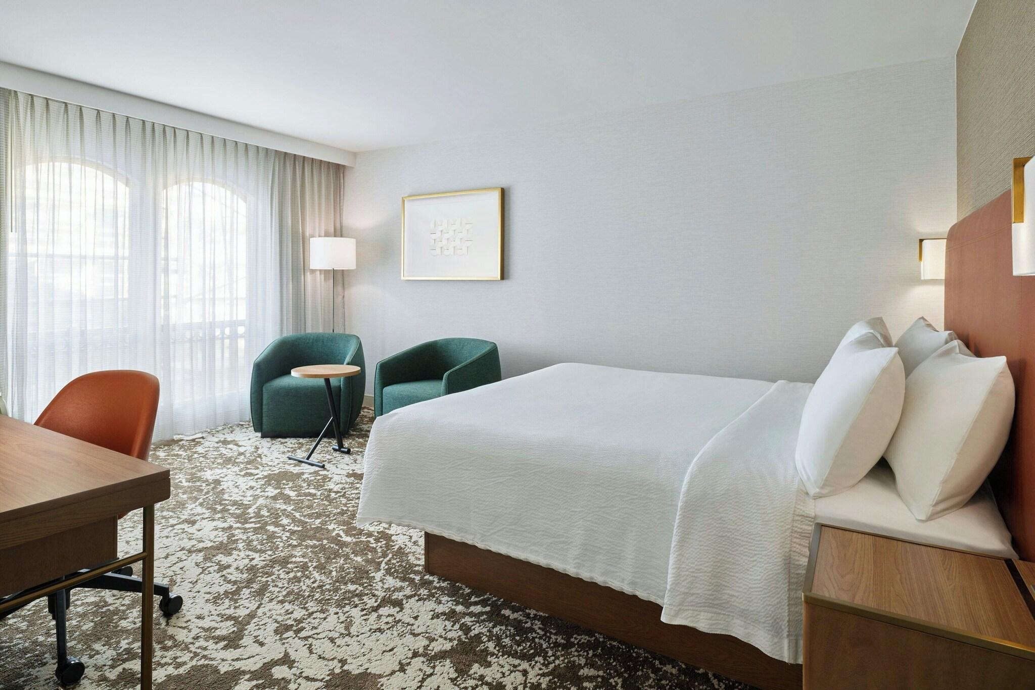 Suite King Bed One Bedroom 