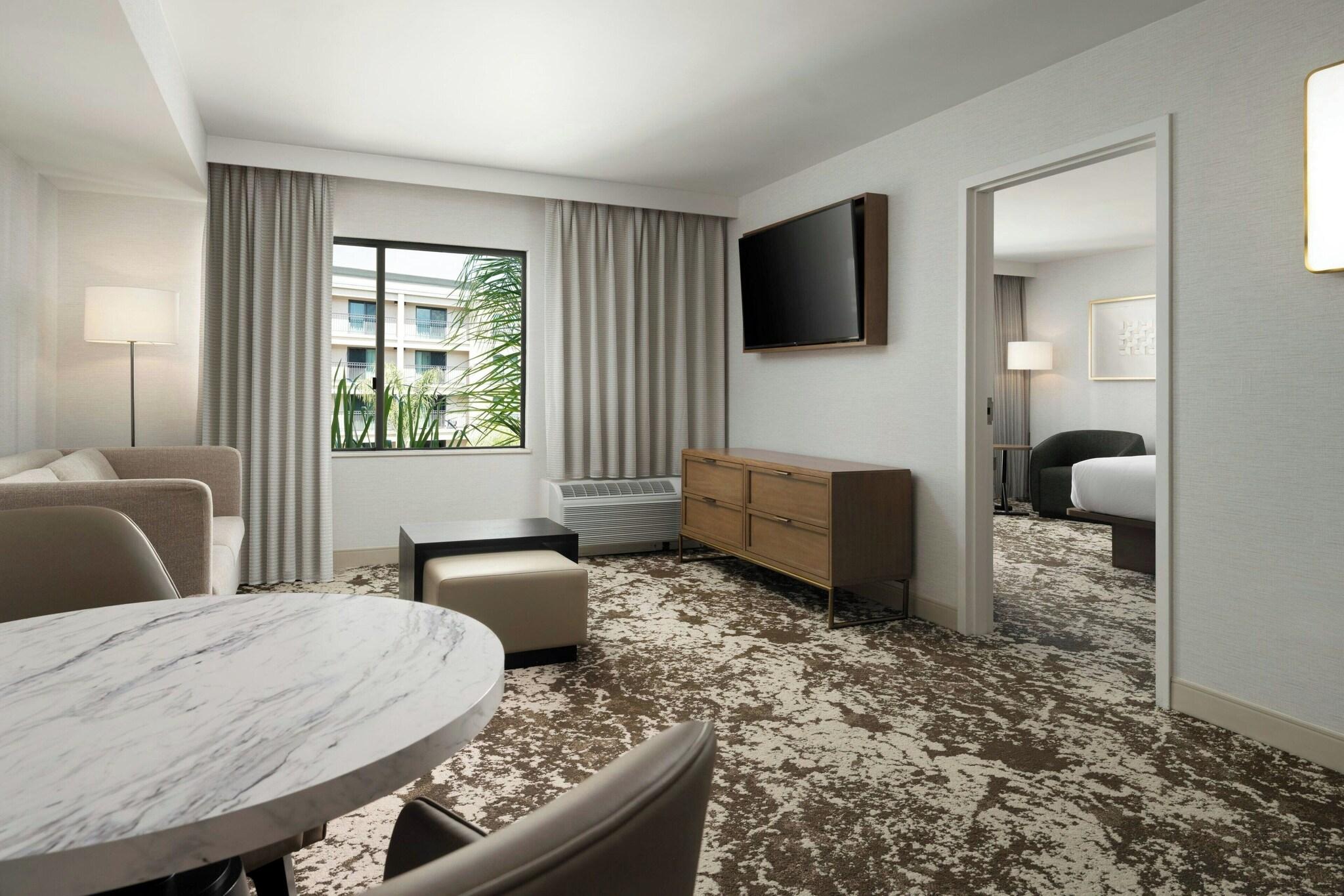 Suite King Bed One Bedroom 