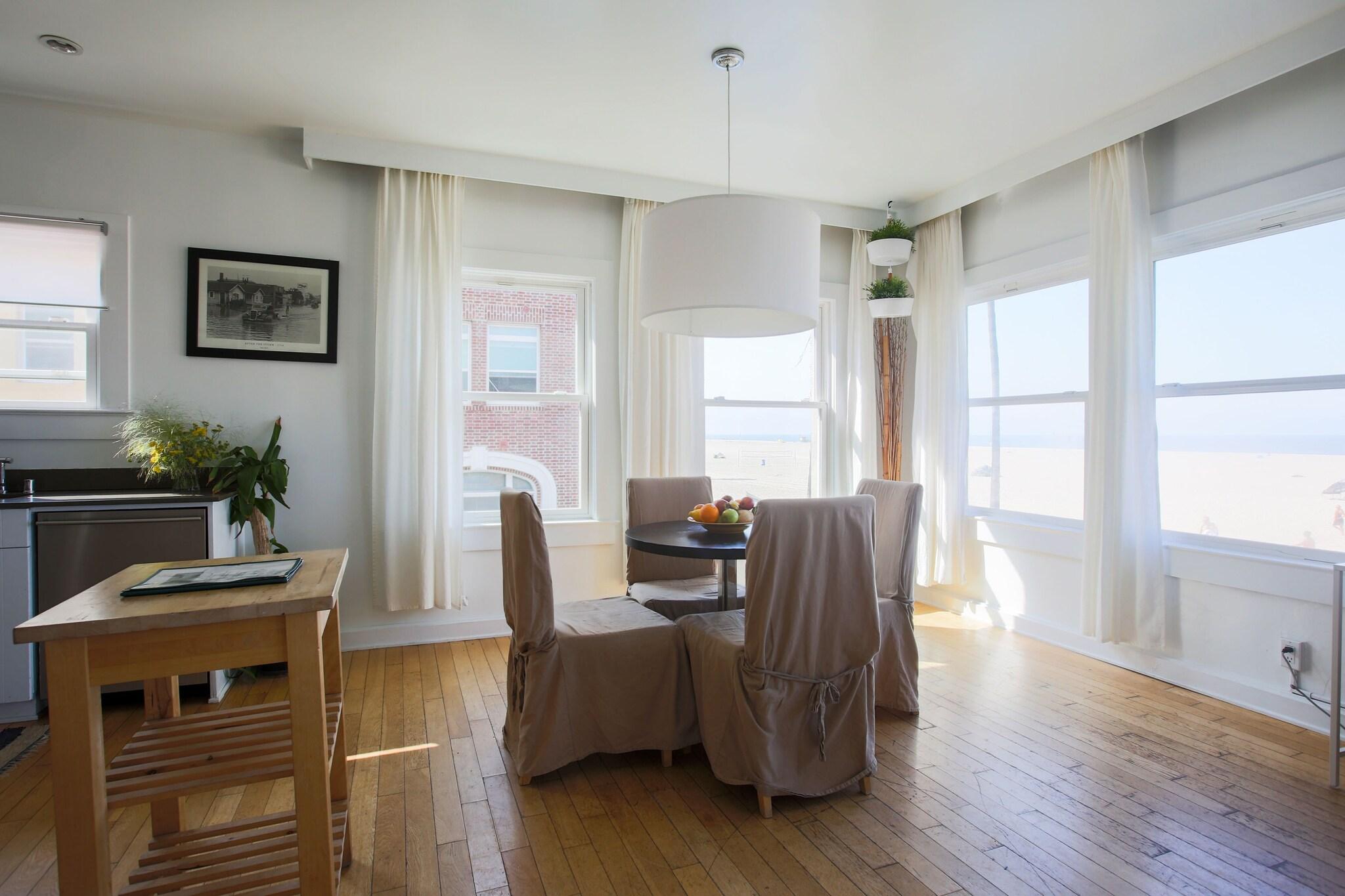 Suite Queen Size Bed