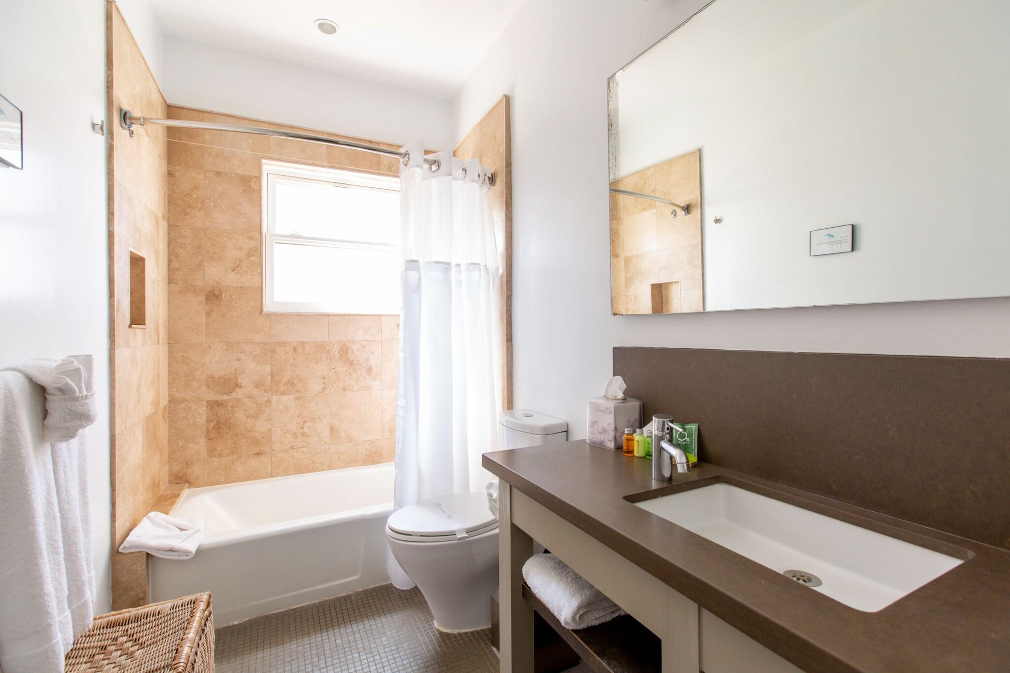 Suite Queen Size Bed