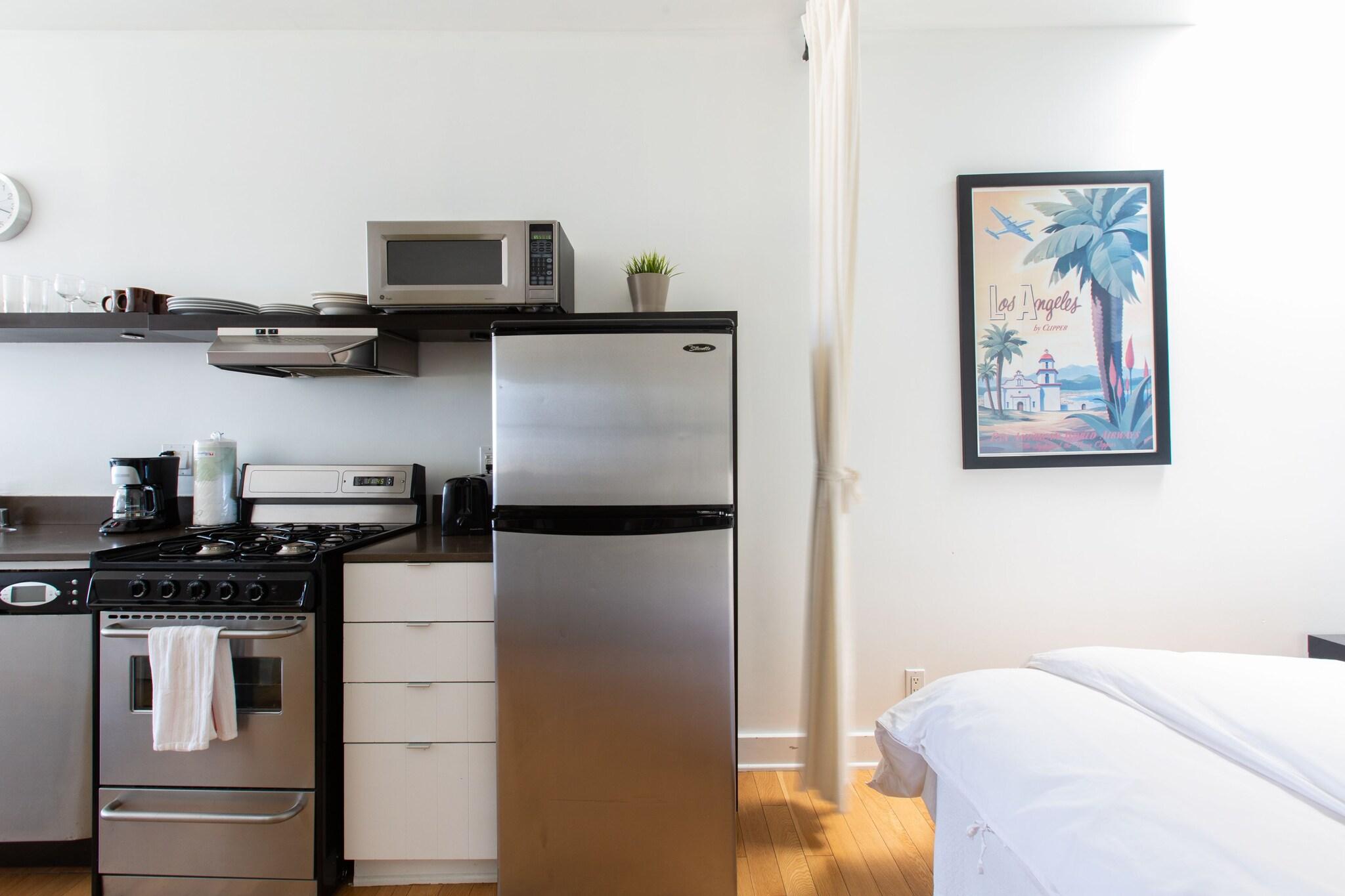 Suite Queen Size Bed
