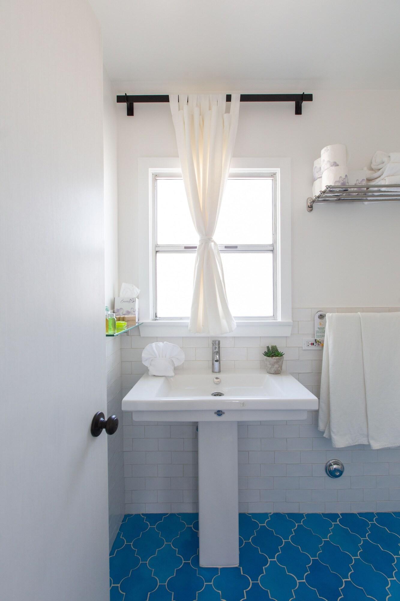 Bungalow Two Double Beds