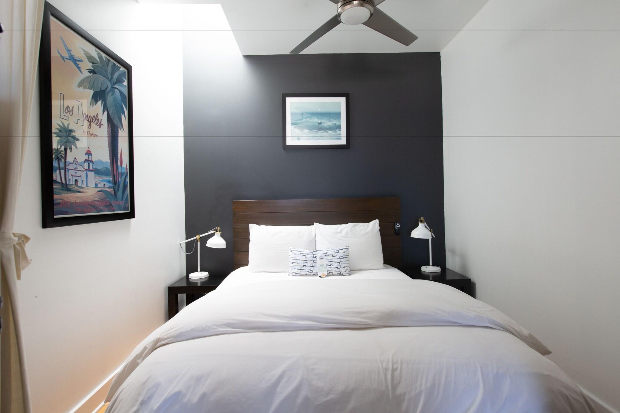 Suite Queen Size Bed