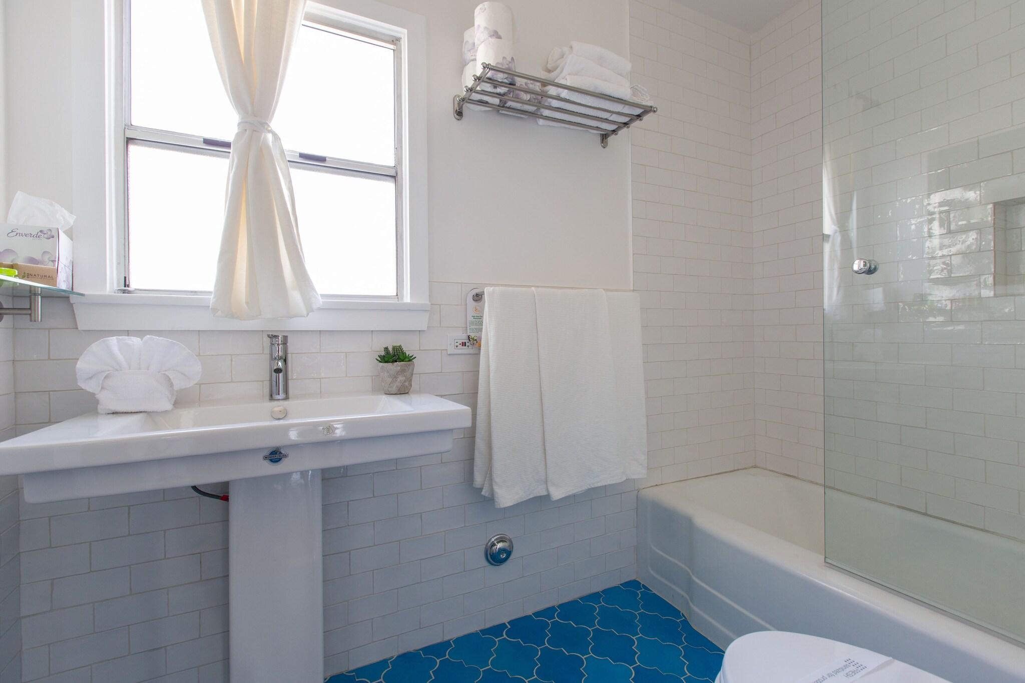 Bungalow Two Double Beds