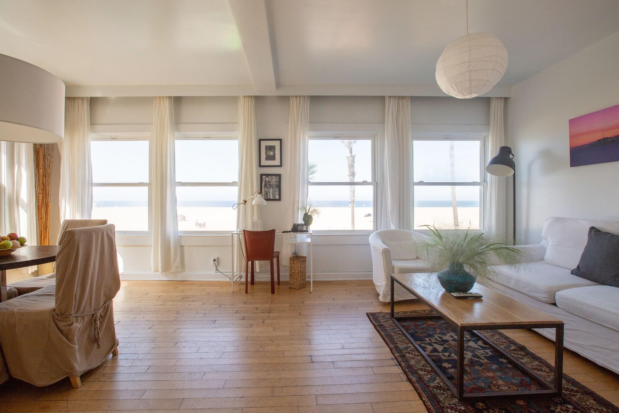 Suite Queen Size Bed