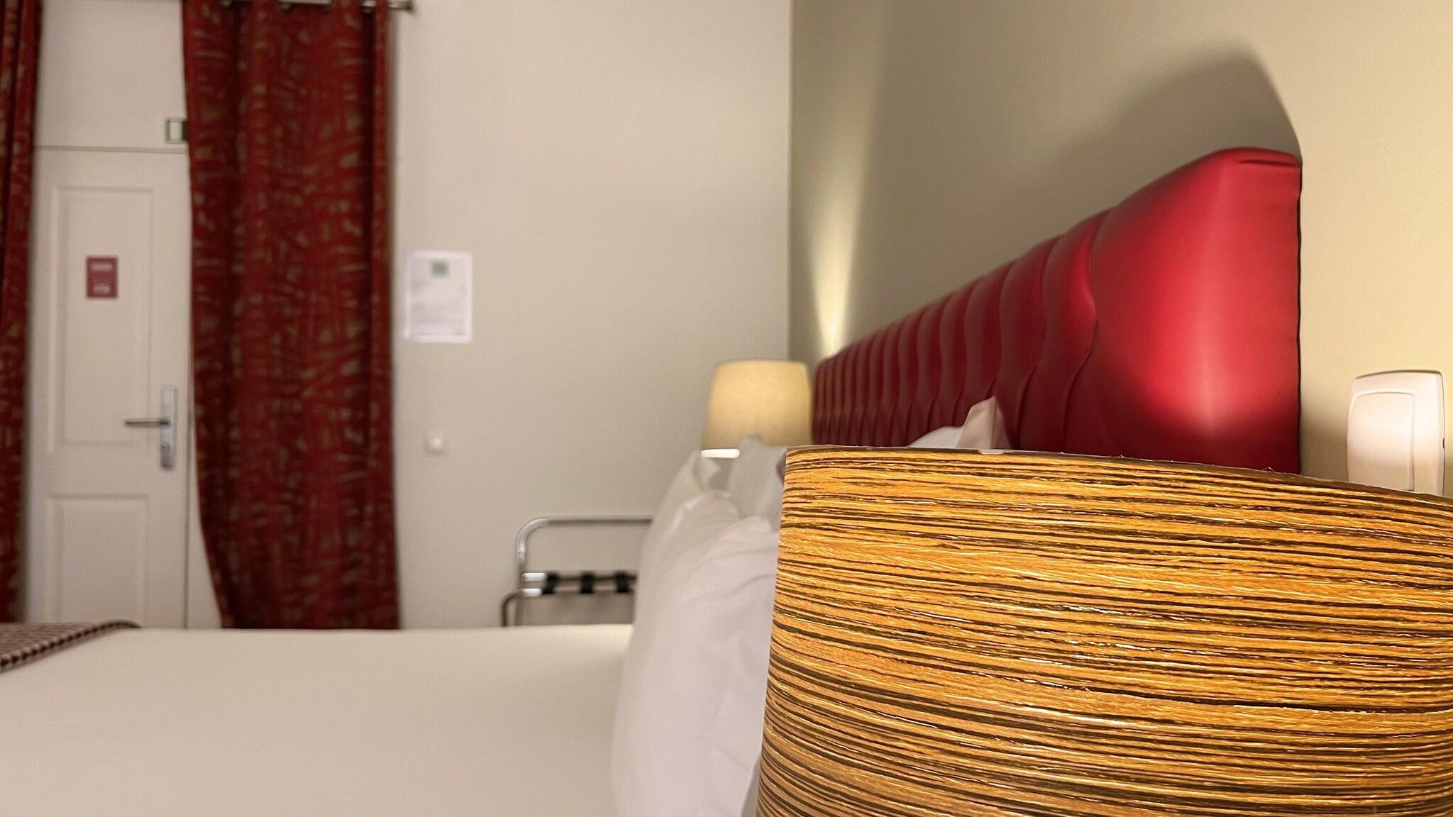 Double Superior Queen Bed