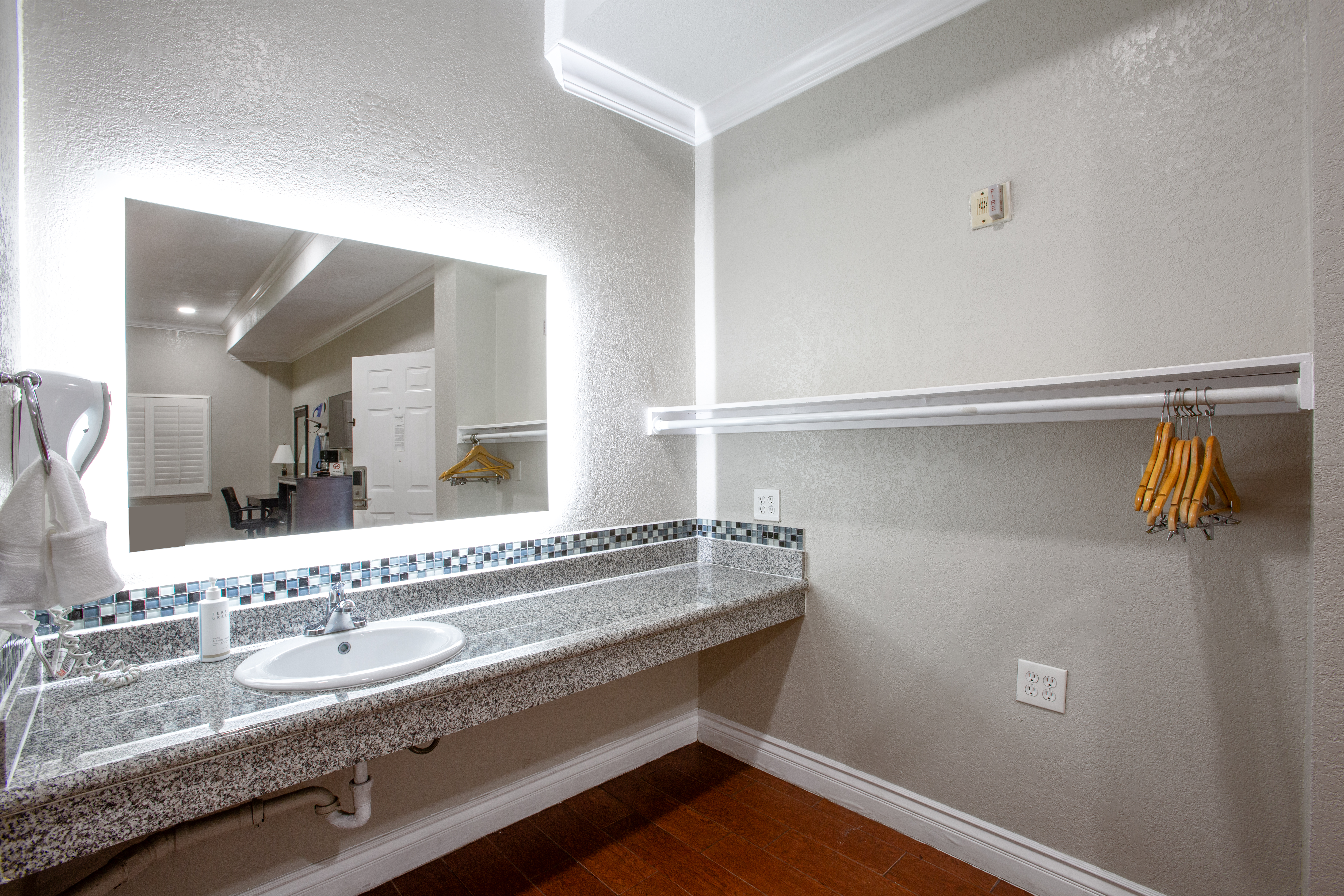 Double King Size Bed