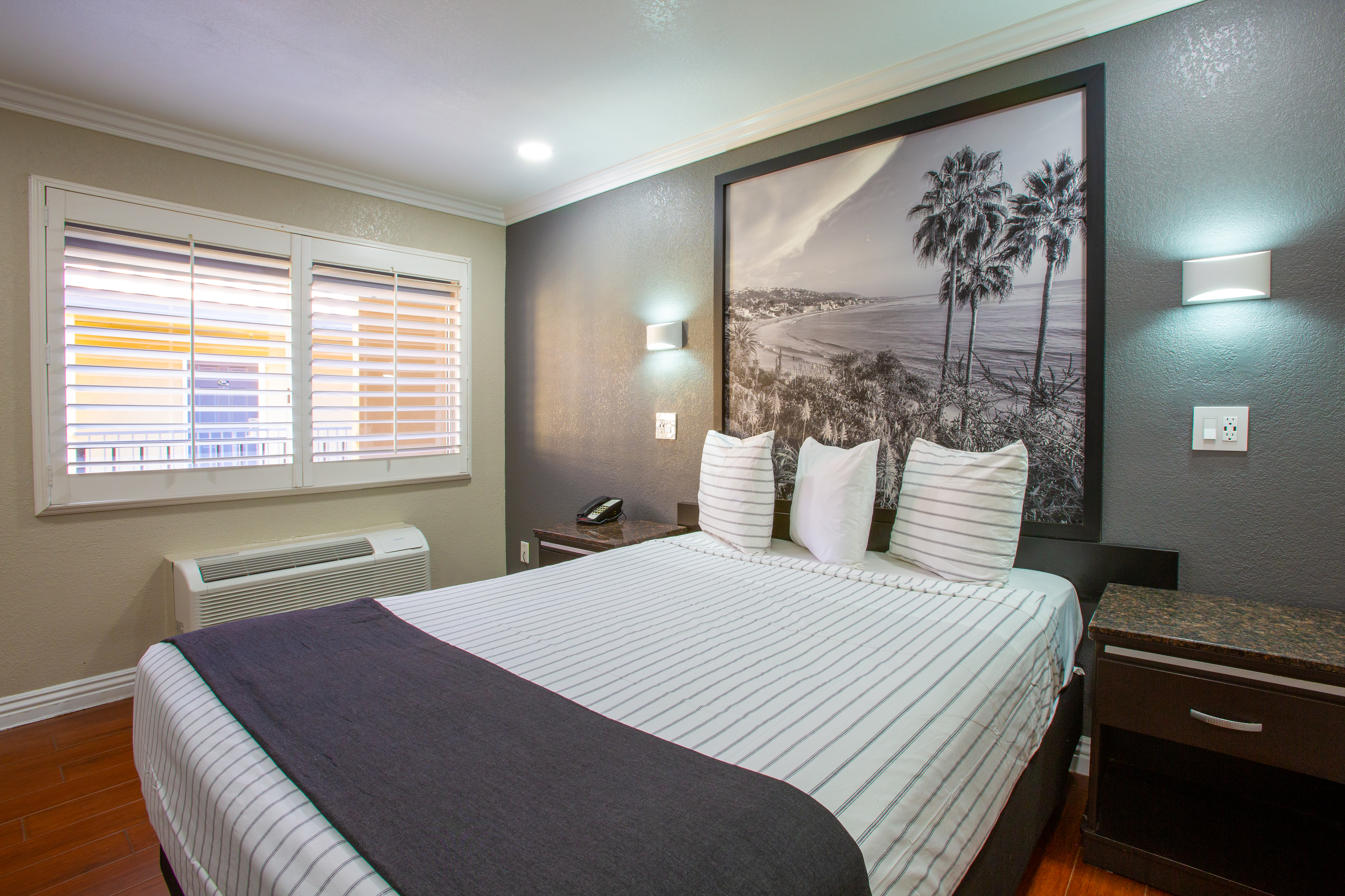 Double Queen Size Bed