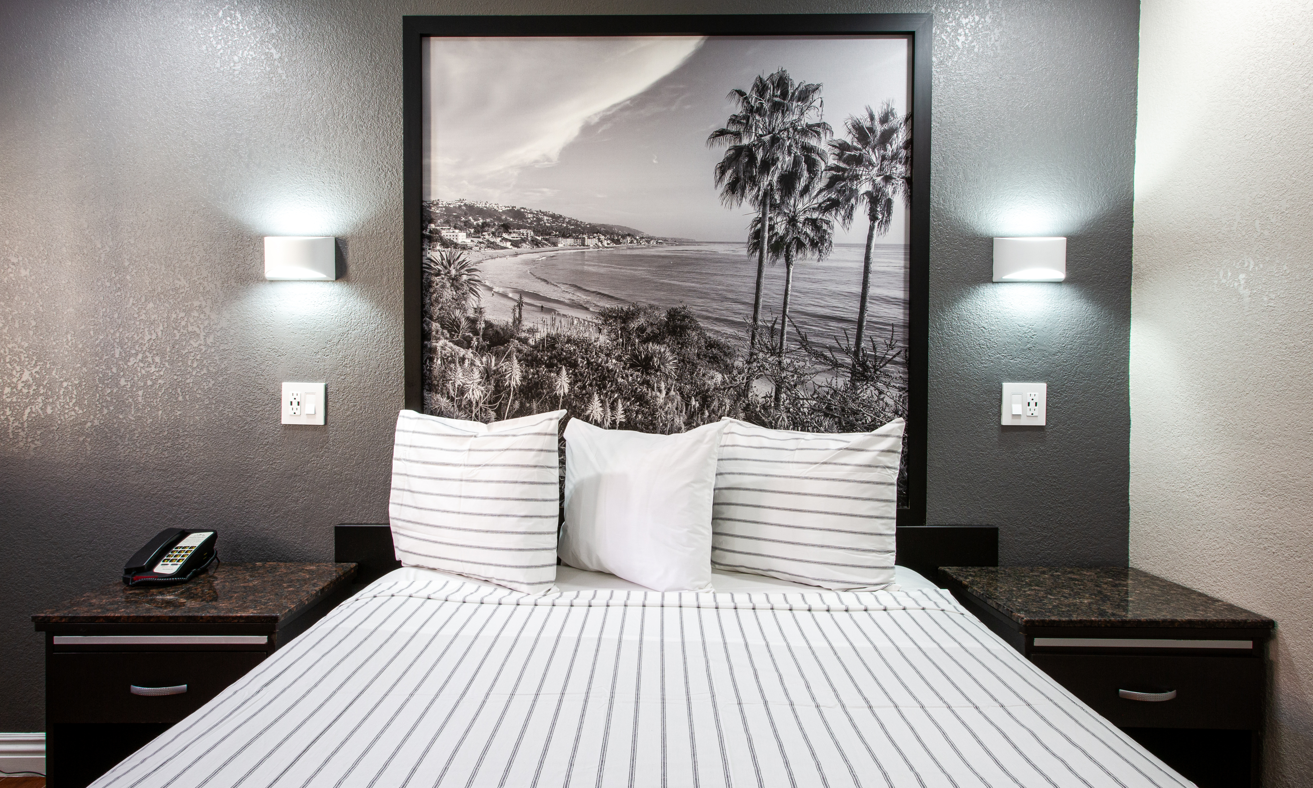 Double Queen Size Bed