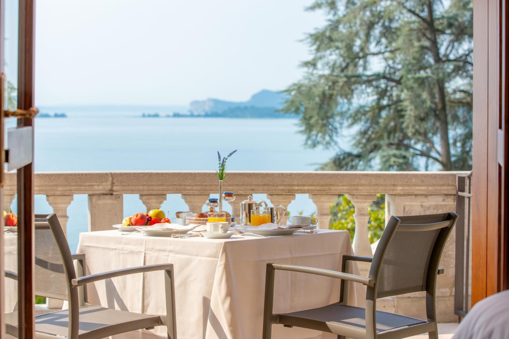 Double Superior Lake View