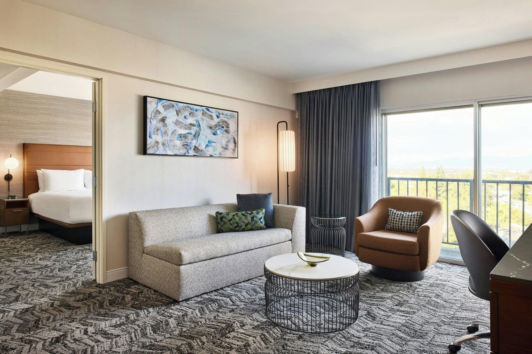 Suite King Bed One Bedroom 