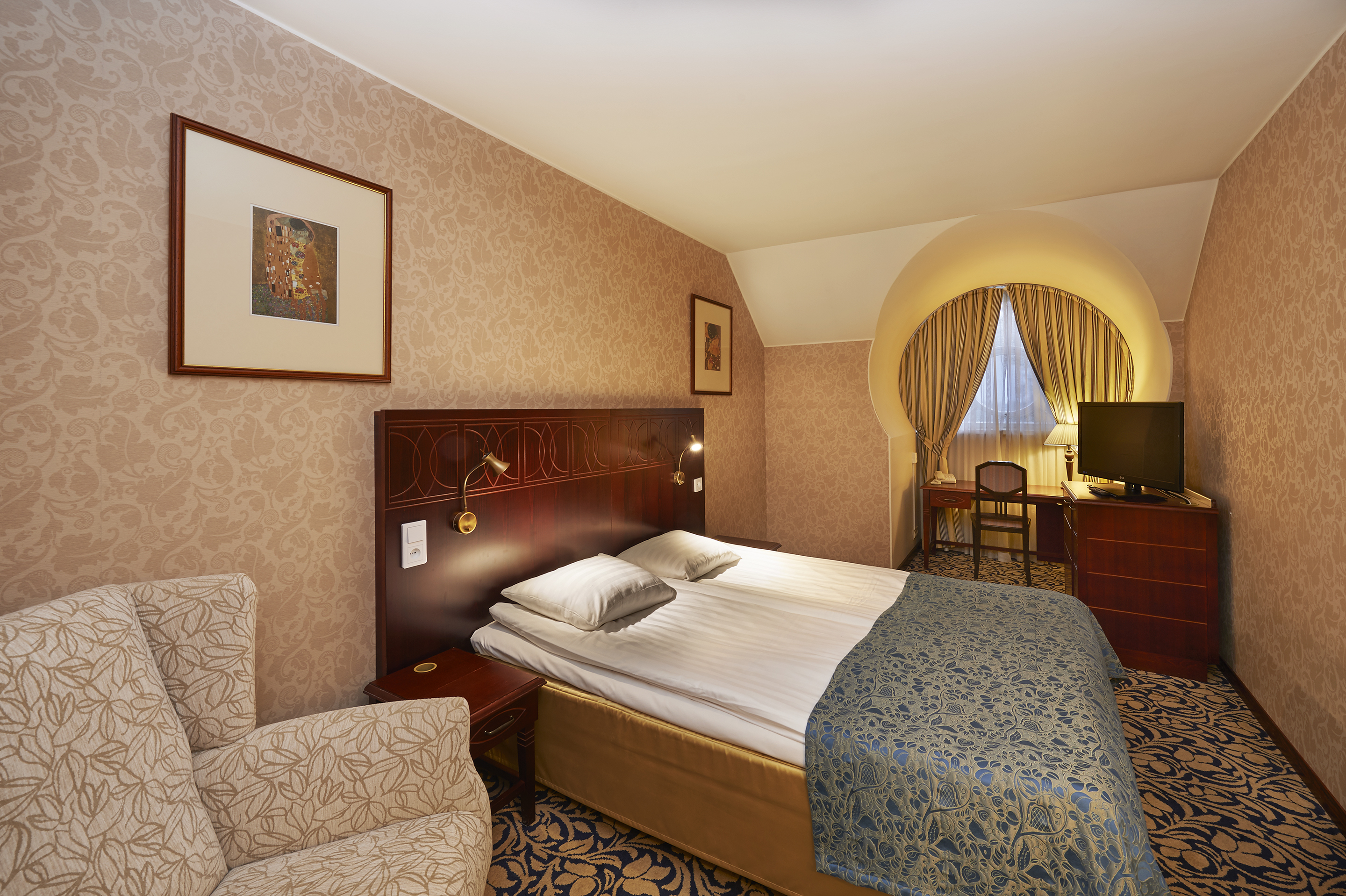 Double or Twin Superior