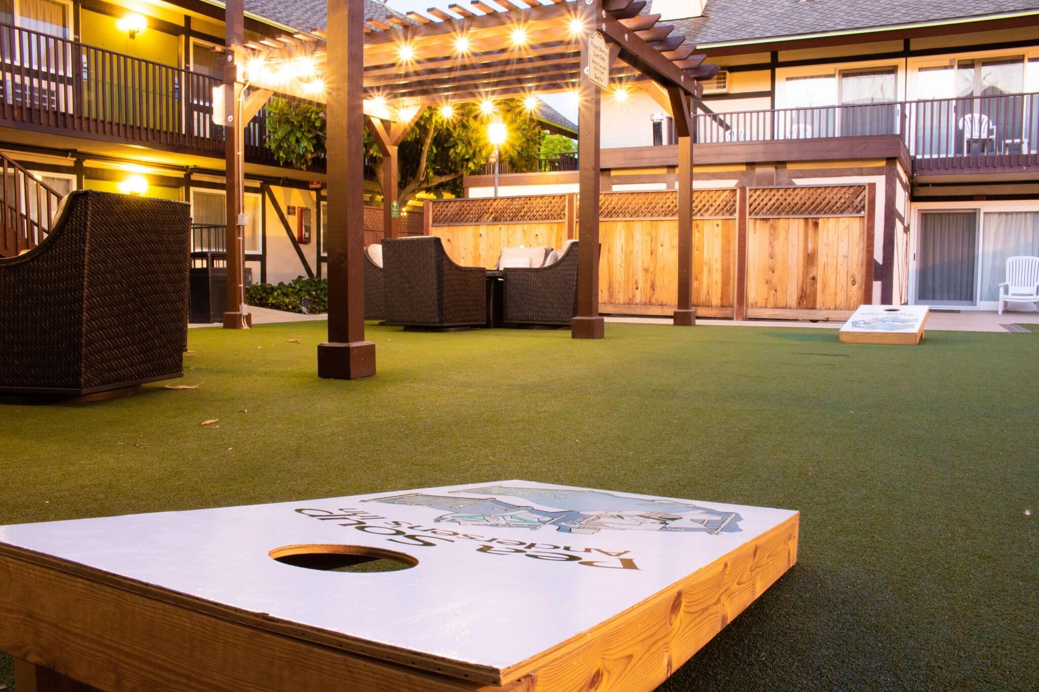 Quadruple Queen Size Bed