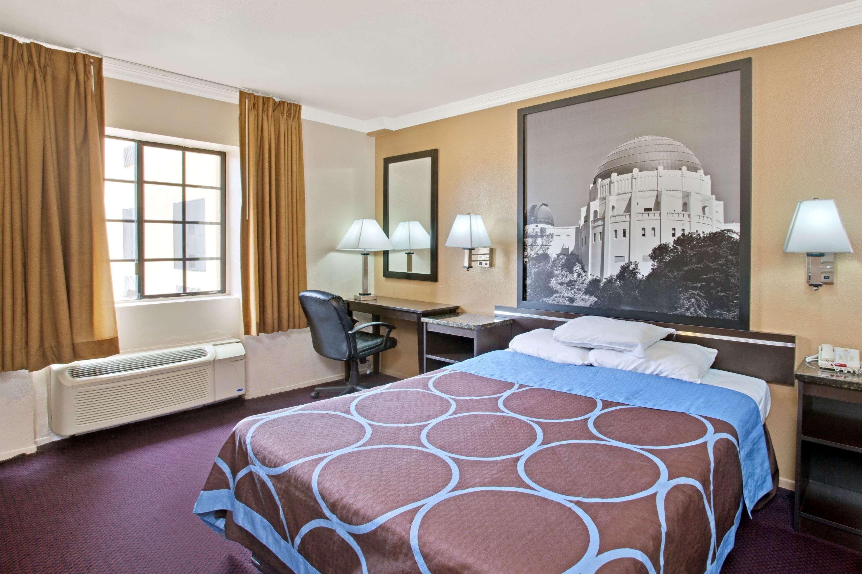 Double Queen Size Bed