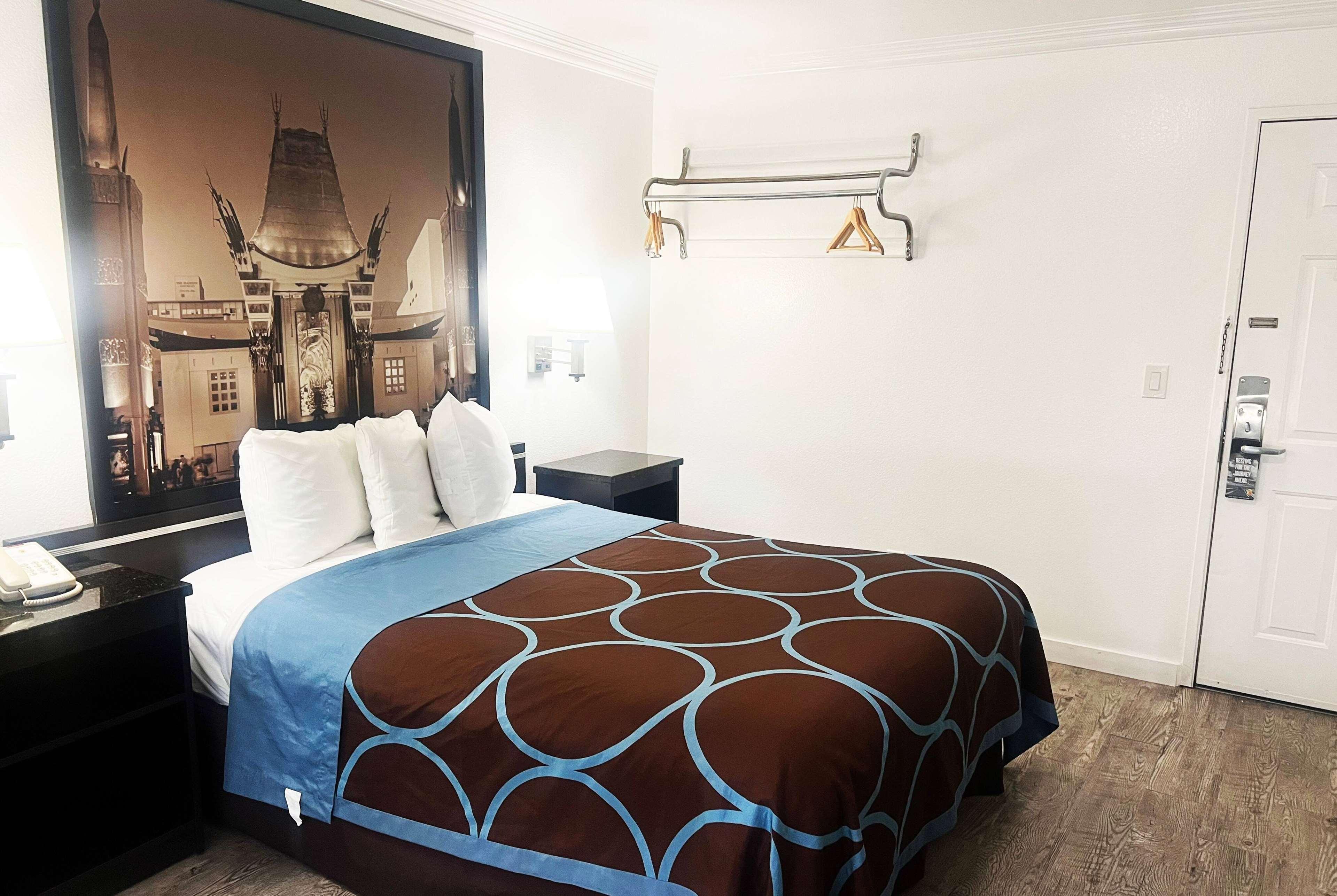 Double King Size Bed